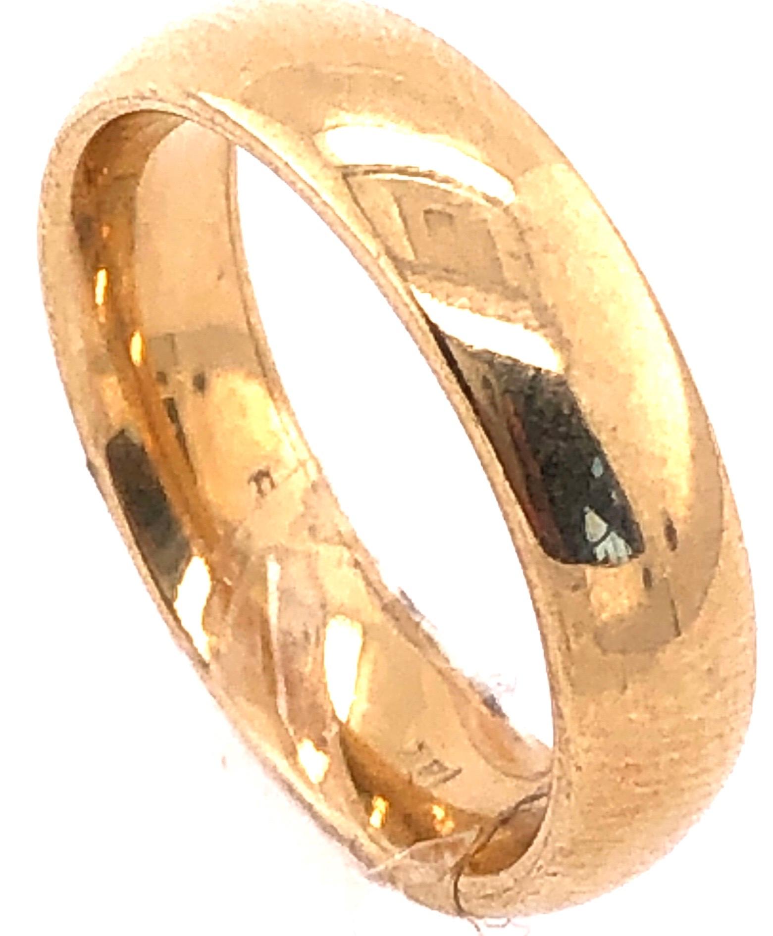 Moderne Bague de mariage / alliance en or jaune 14 carats en vente