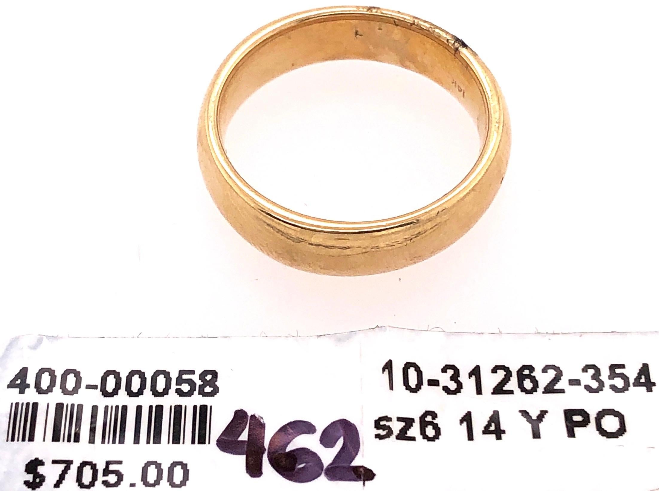 Women's or Men's 14 Karat Yellow Gold Wedding / Band Ring For Sale