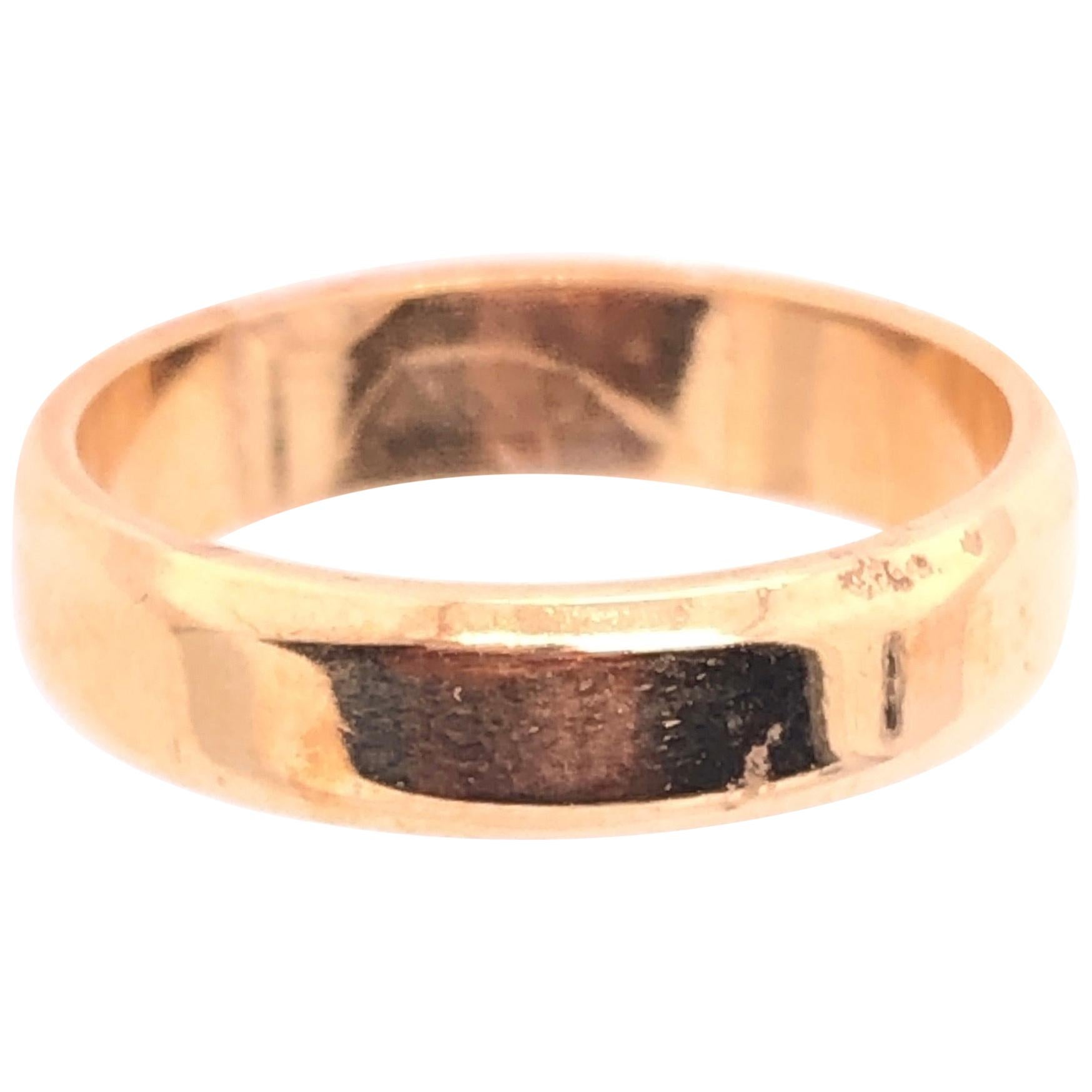 18 Karat Yellow Gold Wedding Ring / Bridal Band For Sale