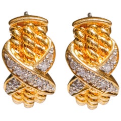 14 Karat Yellow Gold White 0.30 Carat Diamond X-Twisted Stud Earrings