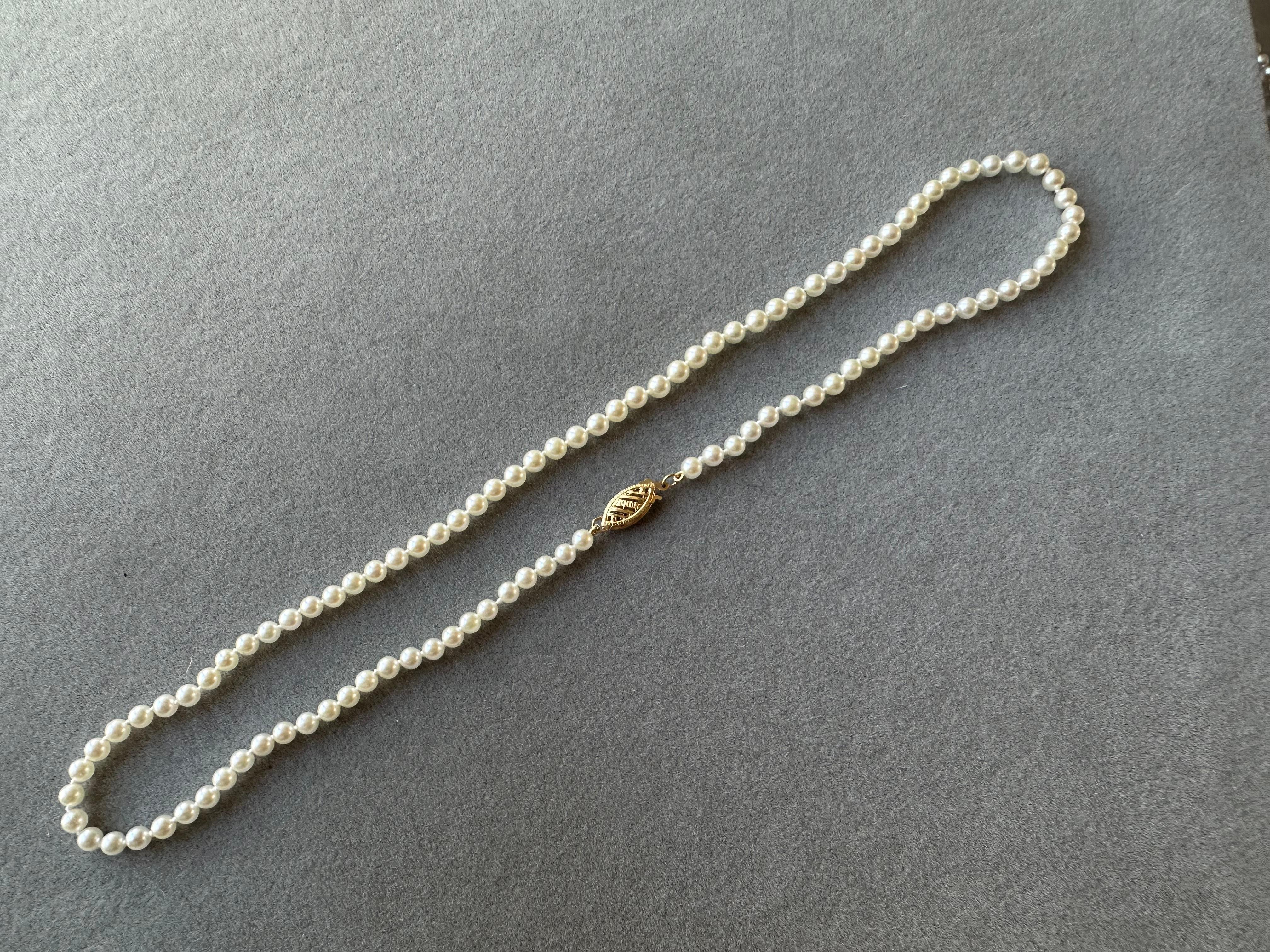 Modern 14 Karat Yellow Gold White Akoya Pearl Bead Layer Dainty Classic Choker Necklace For Sale