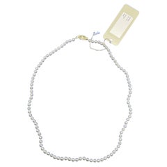 Collier ras du cou classique en or jaune 14 carats et perles d'Akoya blanches