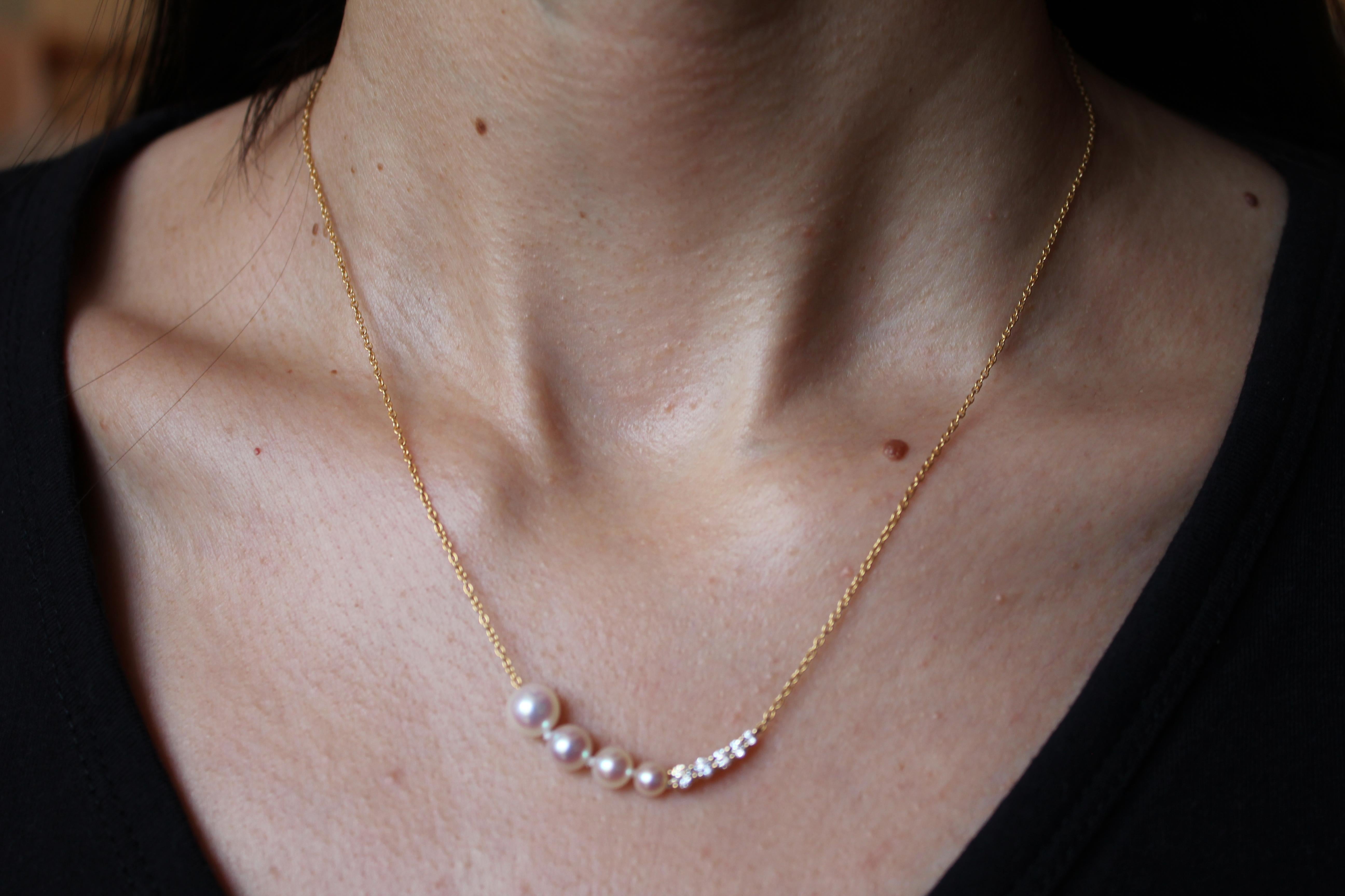 14 Karat Yellow Gold White Akoya Pearl Diamond Curved Pendant Chain Necklace In New Condition For Sale In Oakton, VA