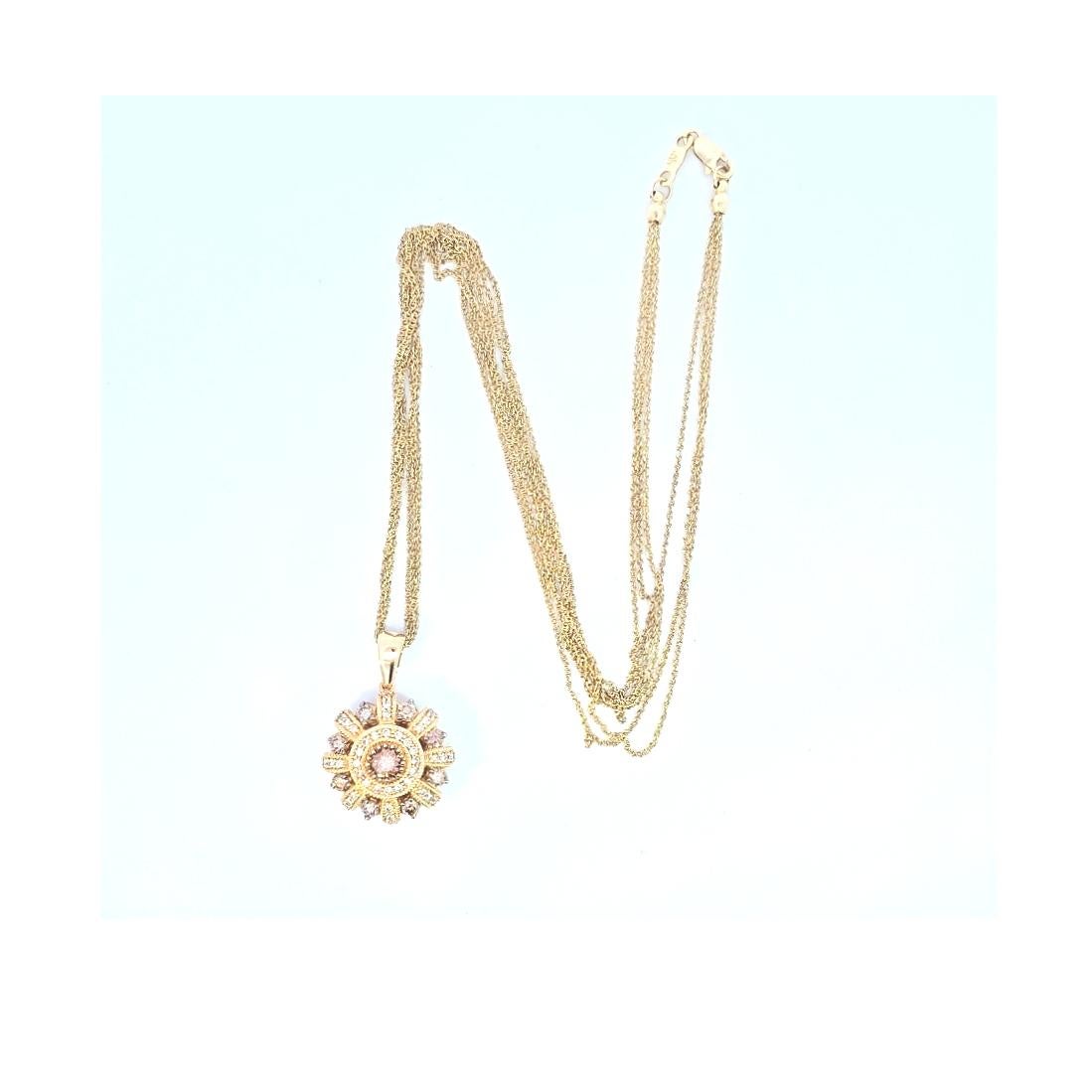 Collier en or jaune 14 carats avec diamants blancs et bruns en vente 1