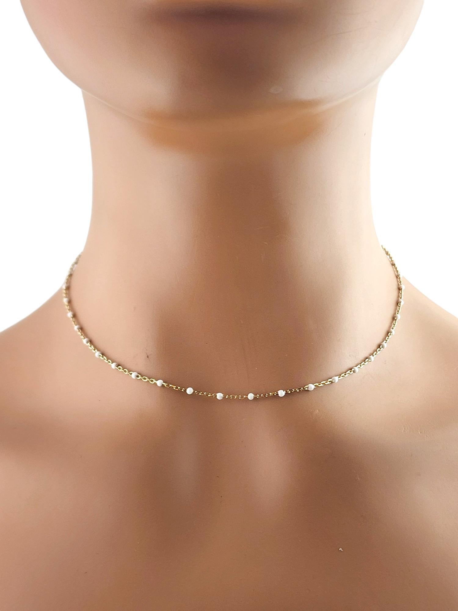 Chaîne collier en or jaune 14 carats et perles blanches n° 19334 en vente 2