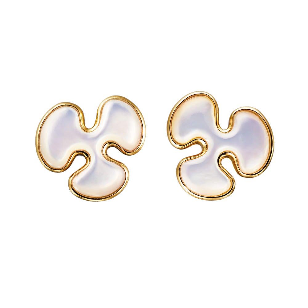 14 Karat Yellow Gold White Mother of Pearl Stud Earrings For Sale