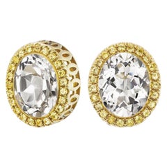 14 Karat Yellow Gold White Topaz and Peridot Halo Stud Earrings 14 Karat Yellow Gold White Topaz and Peridot Halo Stud Earrings