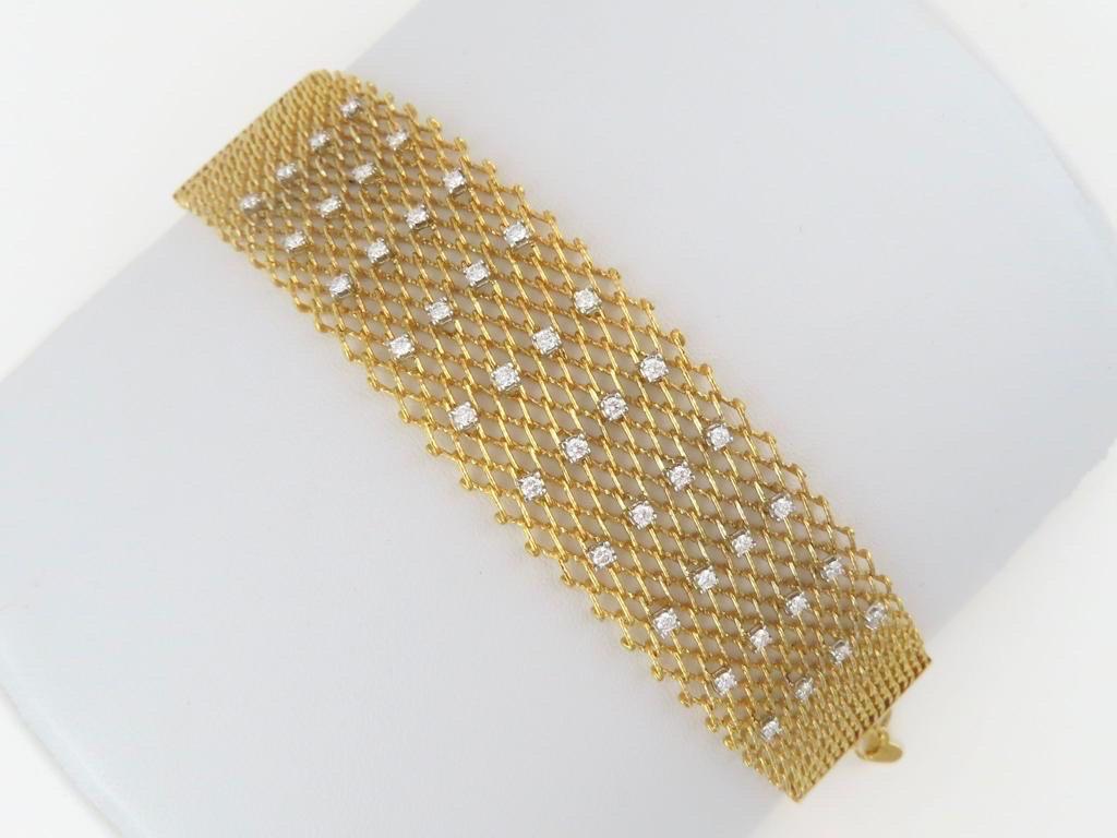 14 Karat Yellow Gold Wide Diamond Mesh Bracelet 28.2 Grams  In Excellent Condition In New York, NY
