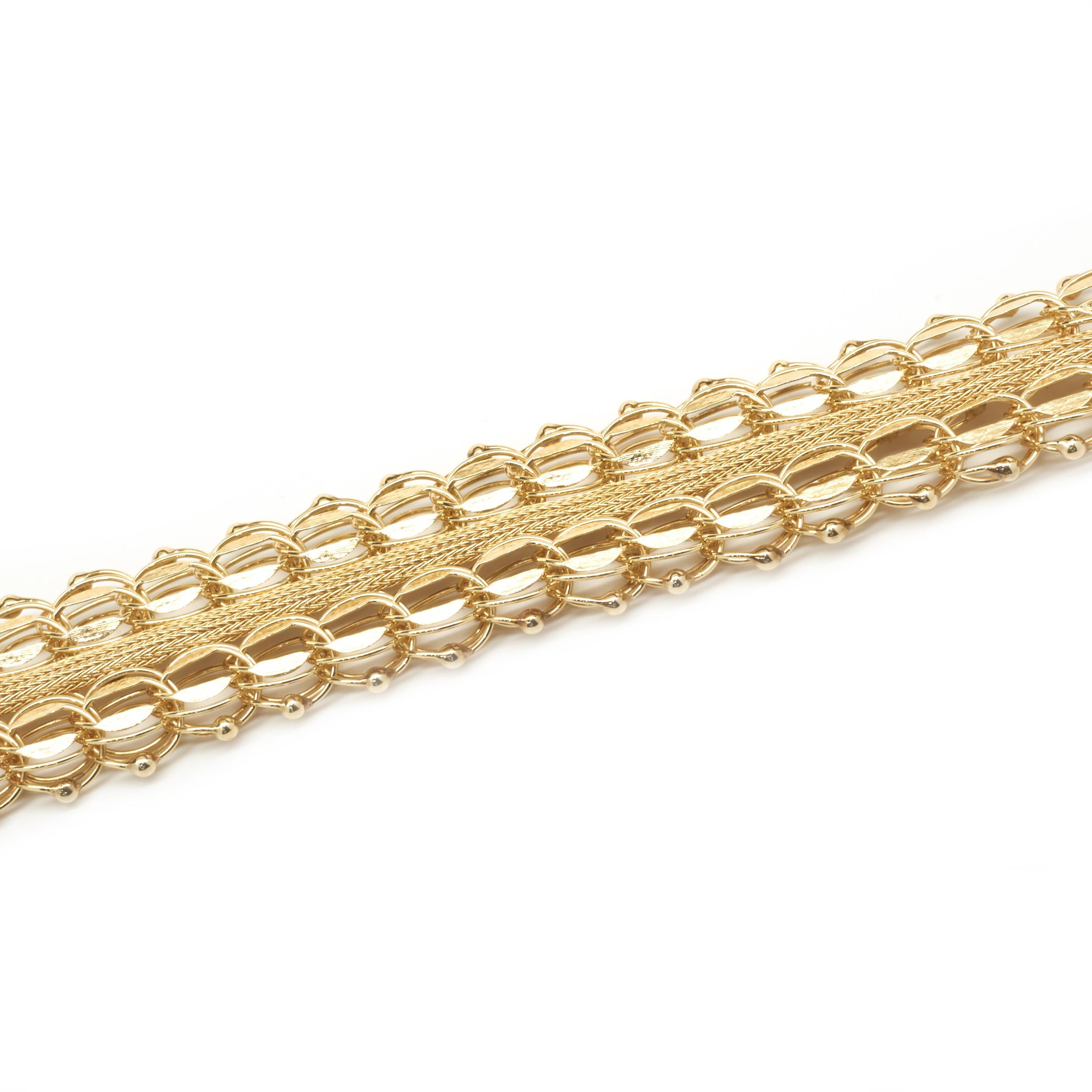 14 Karat Yellow Gold Wide Vintage Woven Bracelet In Excellent Condition In Scottsdale, AZ