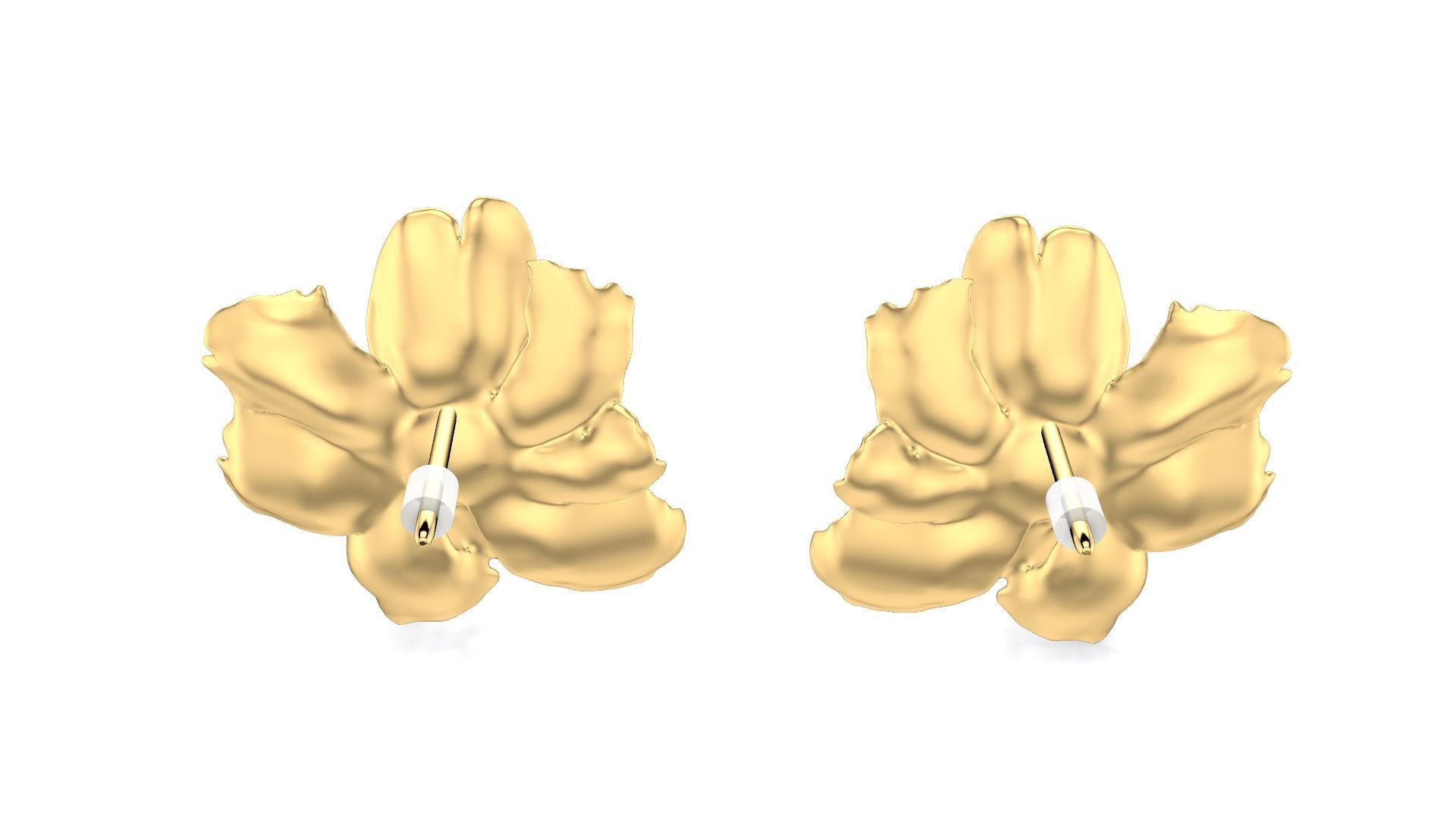 Boucles d'oreilles fleurs sauvages en or jaune 14 carats avec saphirs en vente 3