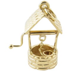 14 Karat Yellow Gold Wishing Well Charm