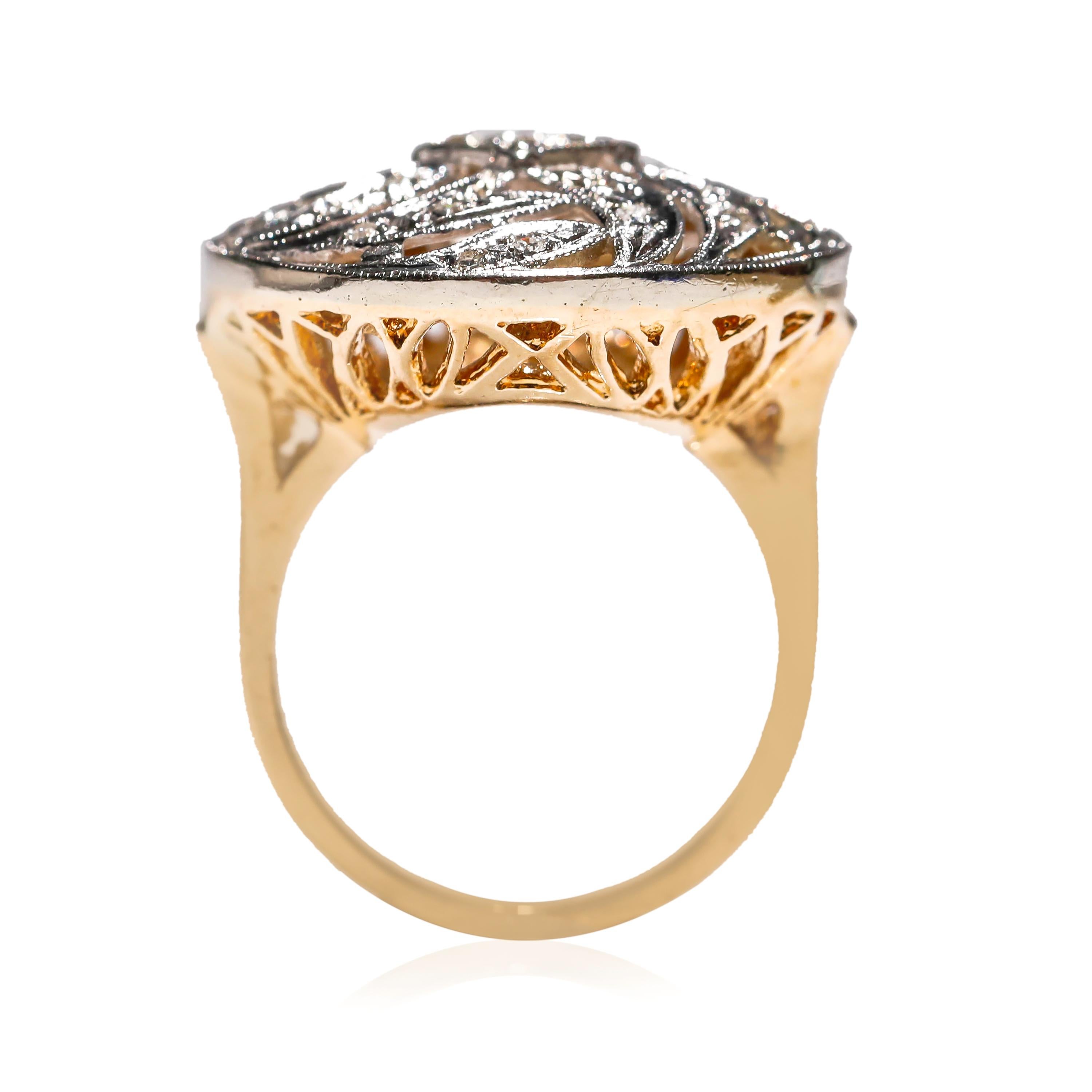 Estate 14 Karat Yellow Gold with 0.50 Carat Diamond Cocktail Ring Size 6.75

Uniquely designed this Estate ring will bring so much sparkle to your look. 0.50 CTW of glistening round diamonds a set on top of the ring in pave setting, fashioned in 14k