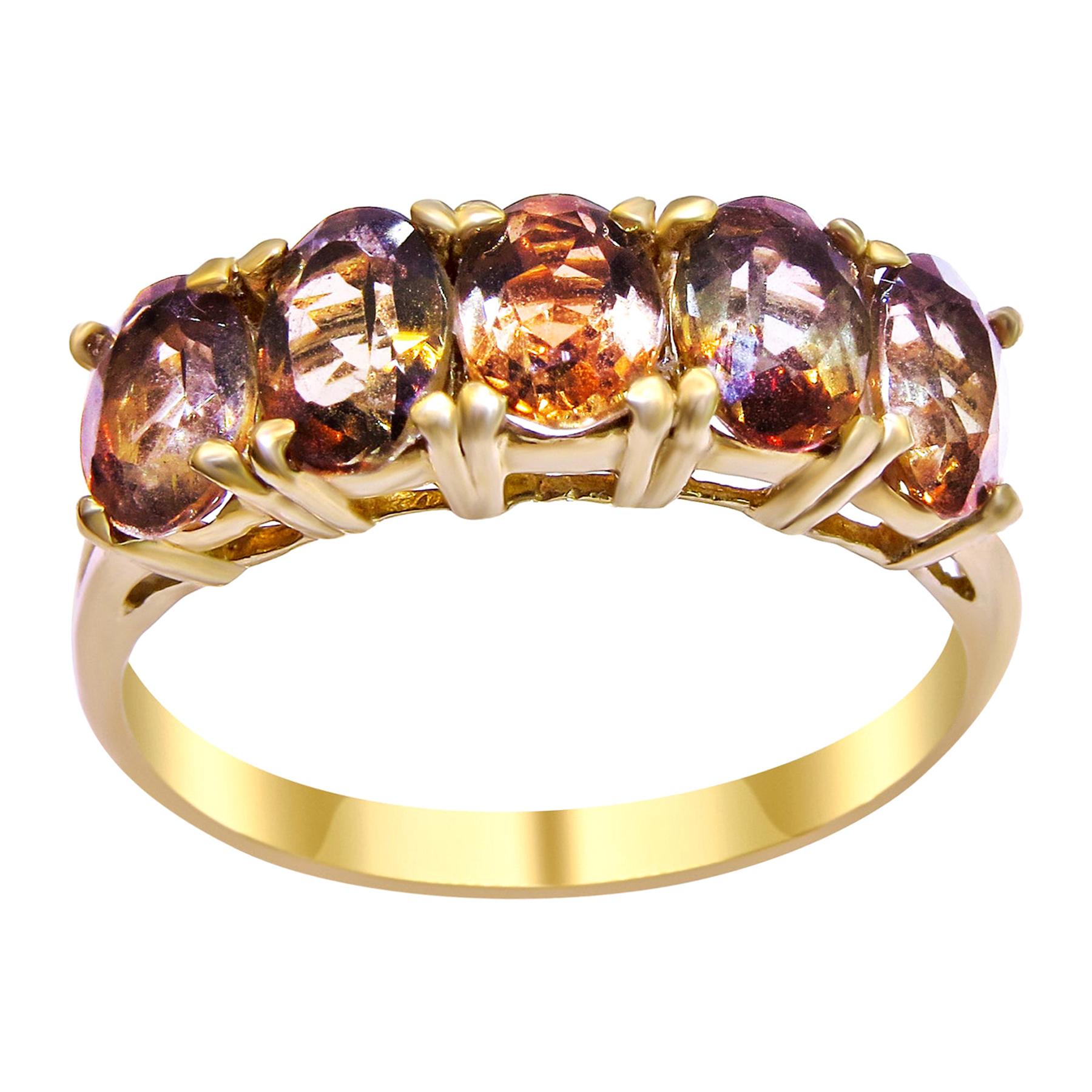 14 Karat Yellow Gold with Yellow Brown Topaz For Sale