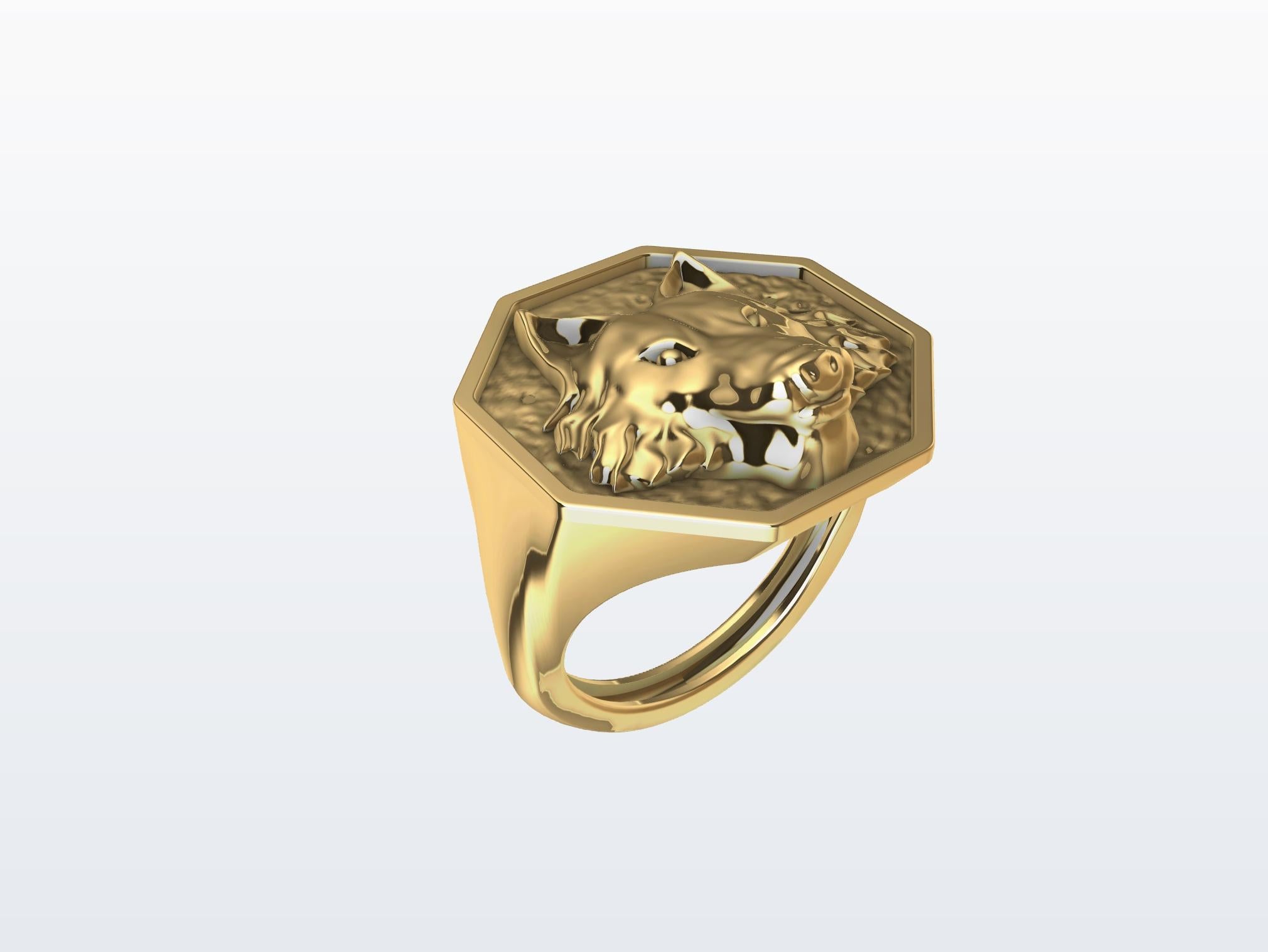 For Sale:  14 Karat Yellow Gold Wolf Signet Ring 5