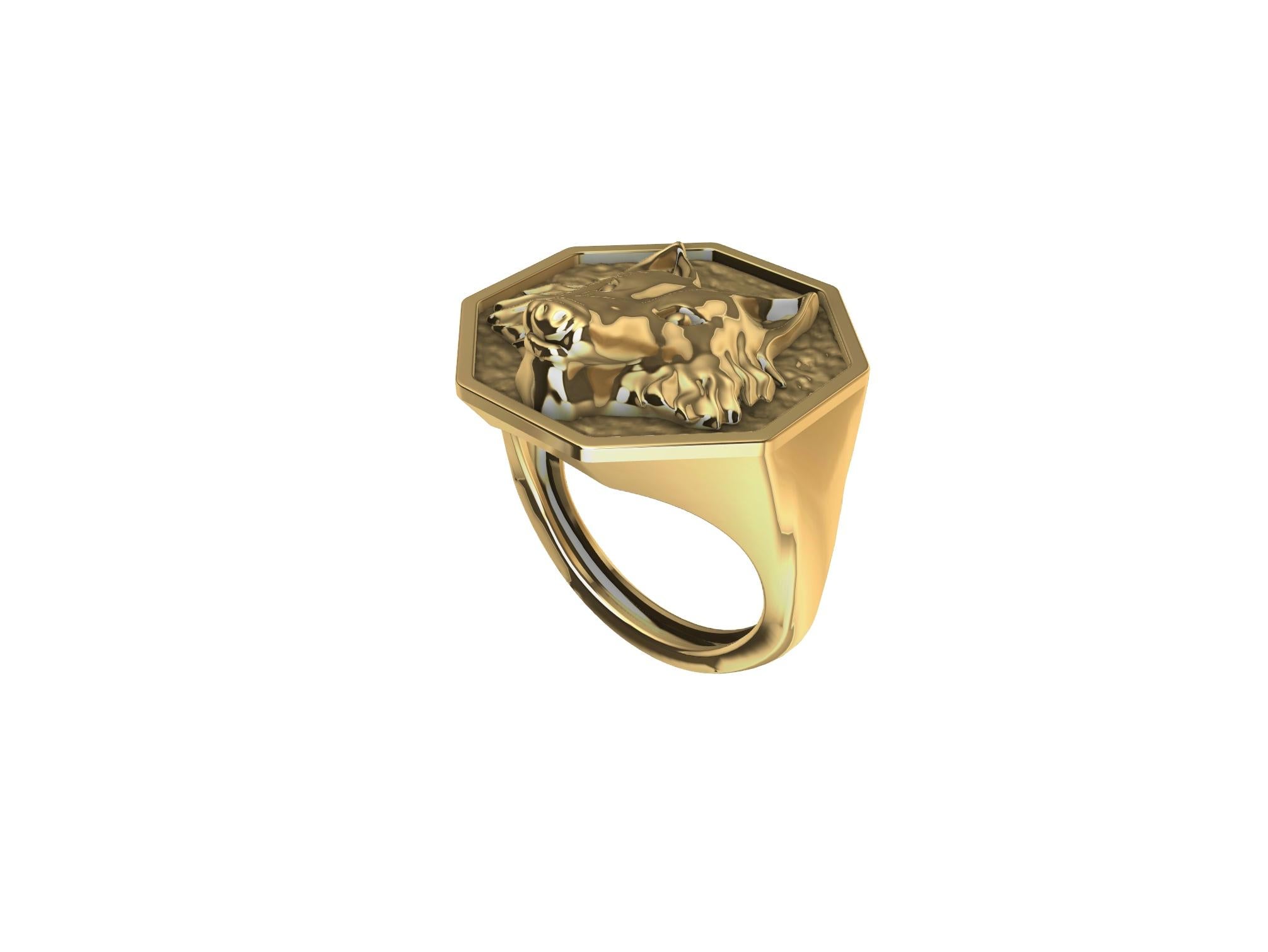 For Sale:  14 Karat Yellow Gold Wolf Signet Ring 8