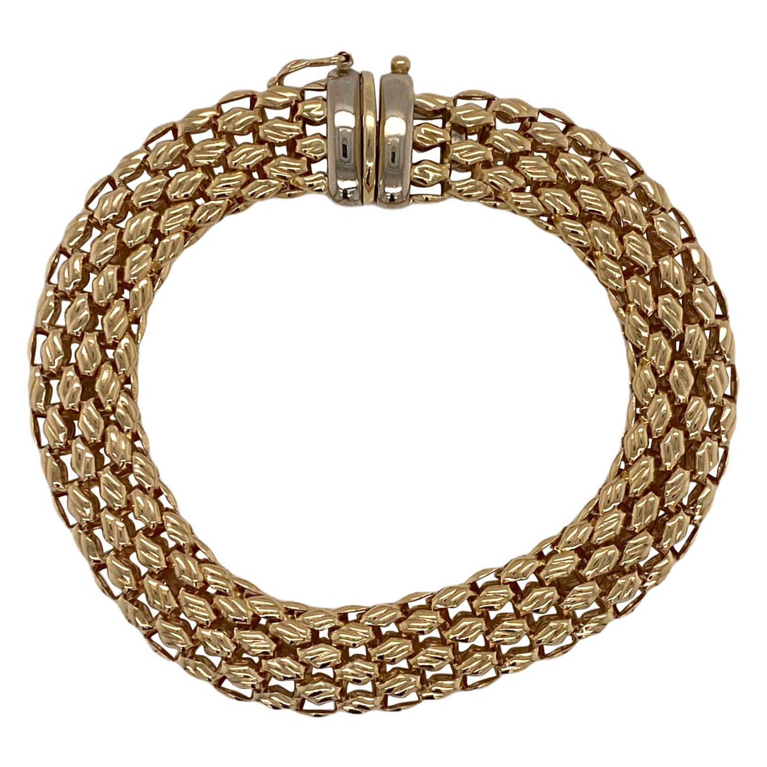 Gold and Sapphire Flexible Link Bracelet For Sale at 1stDibs