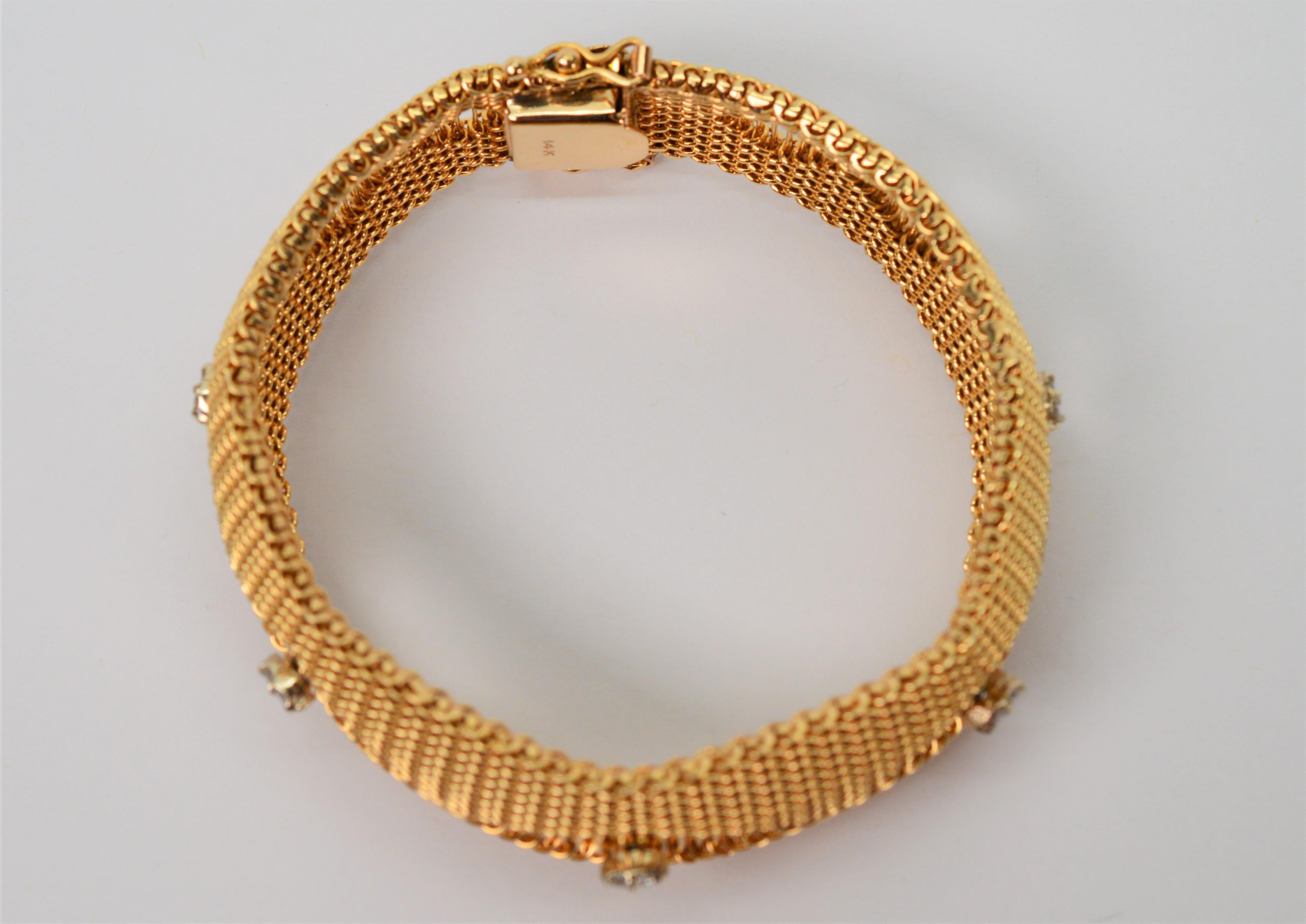 14 Karat Yellow Gold Woven Mesh Diamond Accented Statement Bracelet For Sale 2