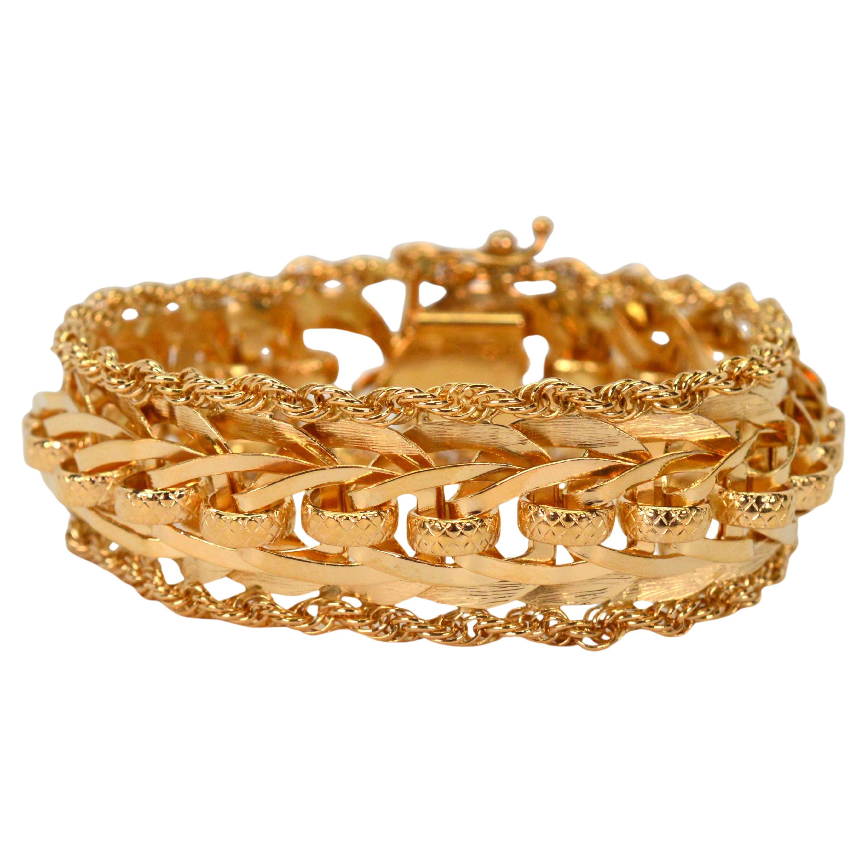 Bracelet à maillons tissés d'inspiration ruban en or jaune 14 carats en vente