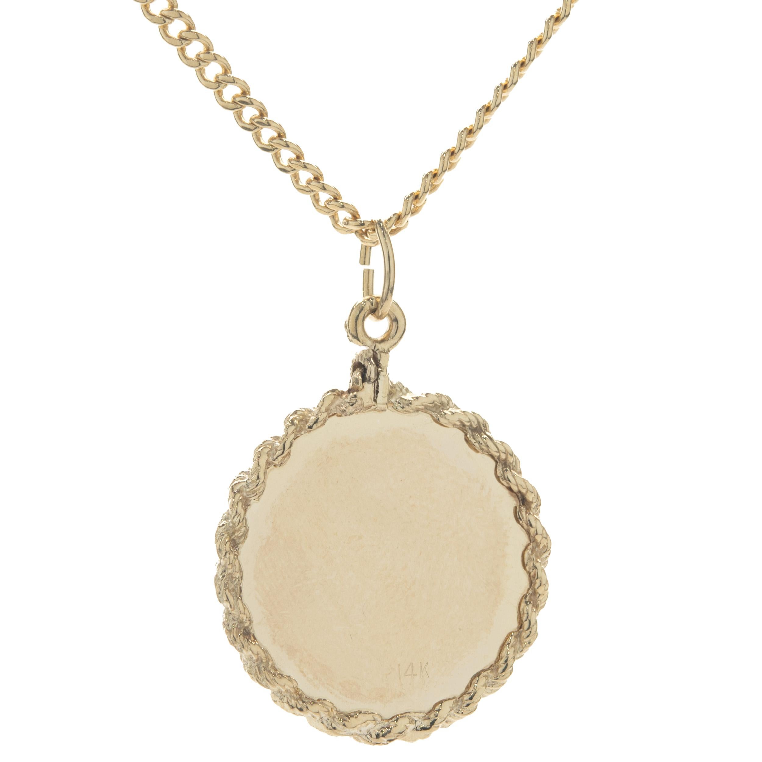 Designer: personalizzato
Materiale: oro giallo 14 carati
Dimensioni: la collana misura 22 pollici di lunghezza
Peso: 10,20 grammi