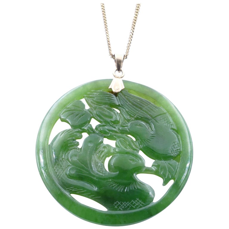 14 Karat Yellow/Rose Gold Jade Necklace and Pendant For Sale