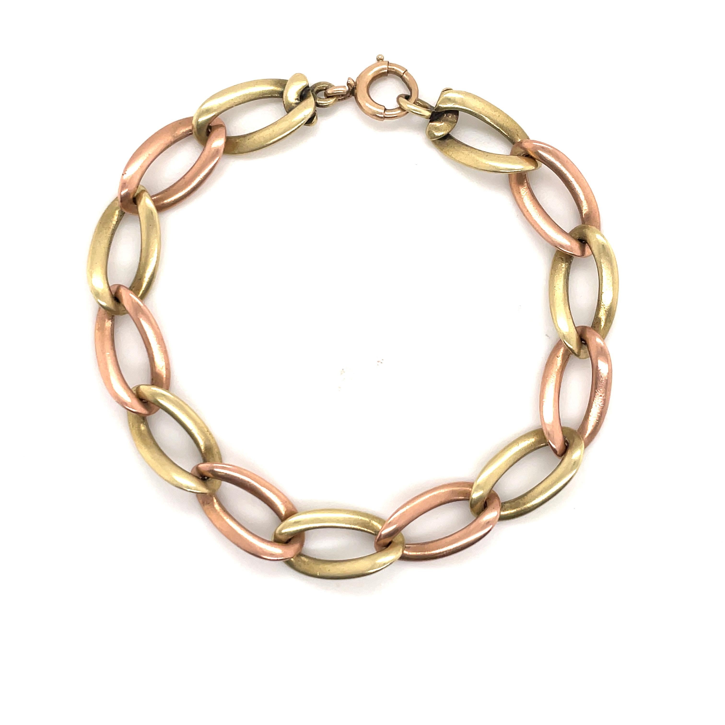 14 Karat Yellow & Rose Gold bracelet featuring 13 twisted curb links weighing 19.2 grams.
Great for laying! 