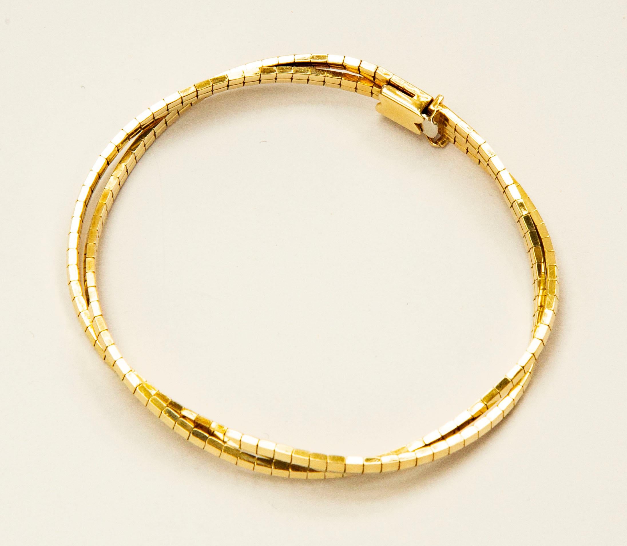 14 Karat Yellow Solid Gold Bar Bracelet For Sale 1