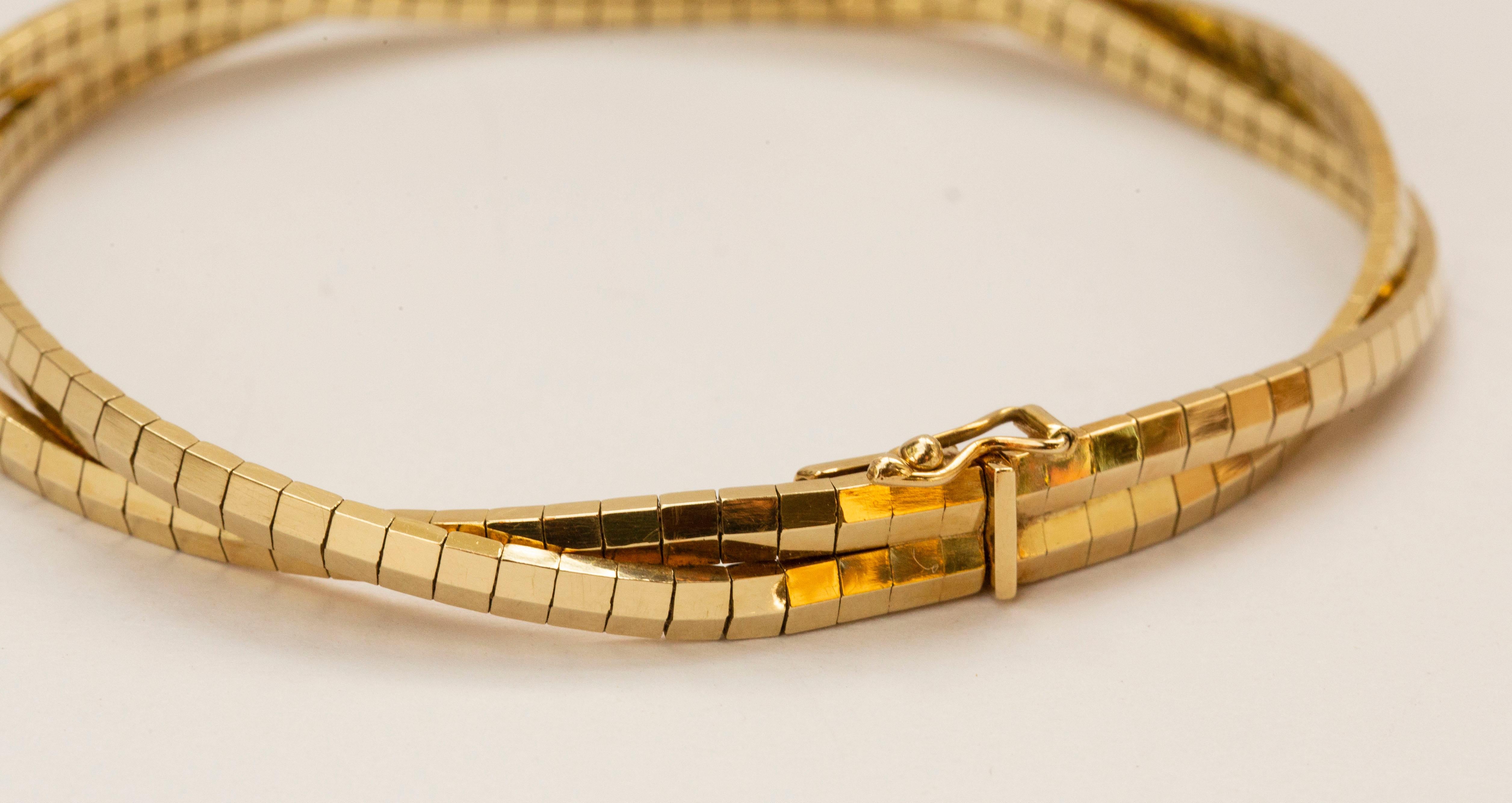 14 Karat Yellow Solid Gold Bar Bracelet For Sale 3