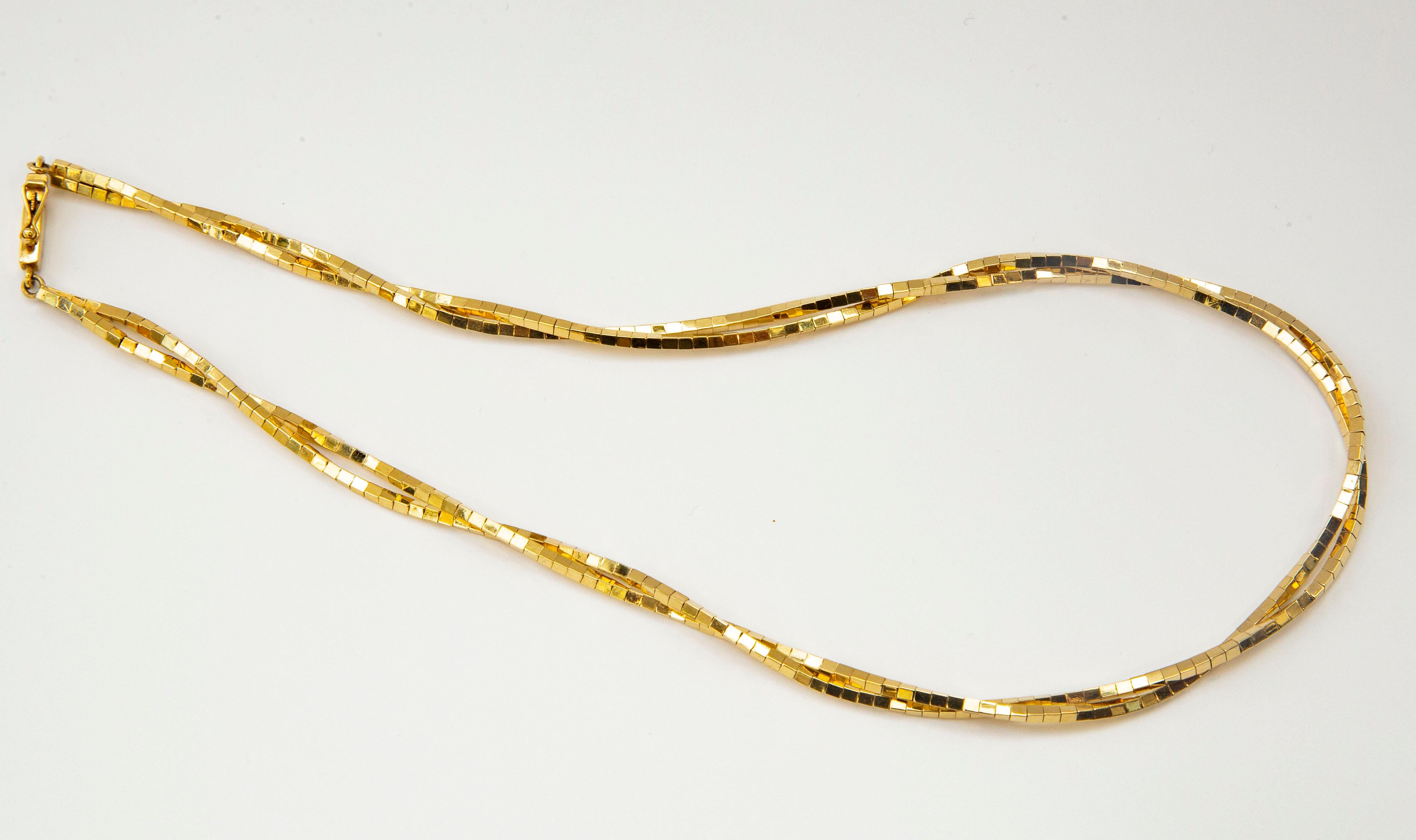 14 Karat Yellow Solid Gold Bar Omega Necklace For Sale 2