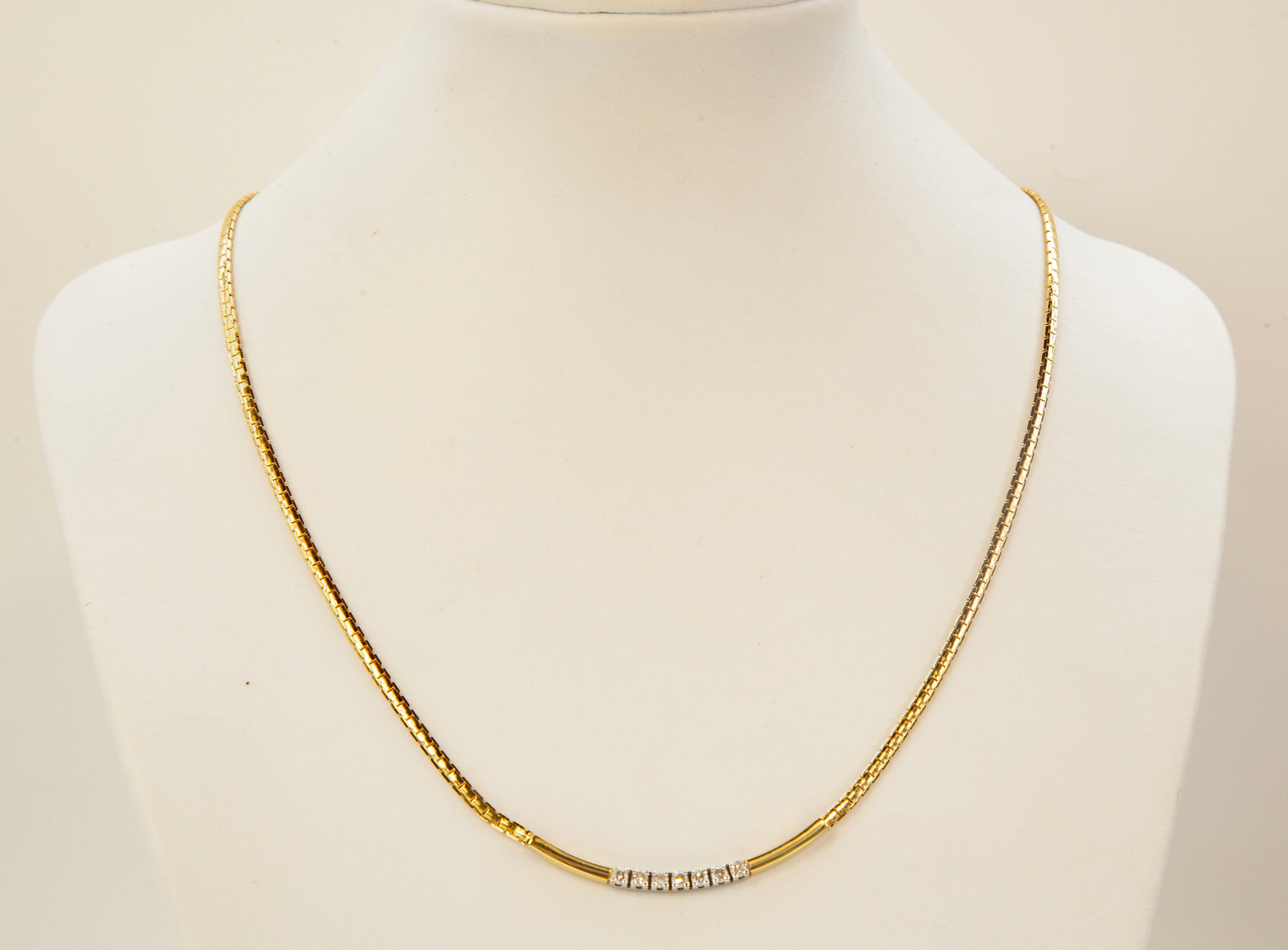 14 Karat Yellow Solid Gold Flat Snake Necklace with Brilliant Cut Diamonds In Good Condition For Sale In Arnhem, NL