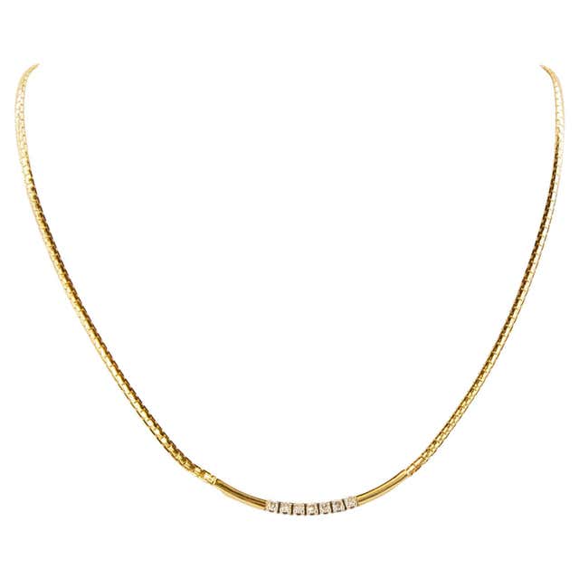 UnoAErre 18 Karat Yellow Solid Gold Fringe Necklace Choker For Sale at ...