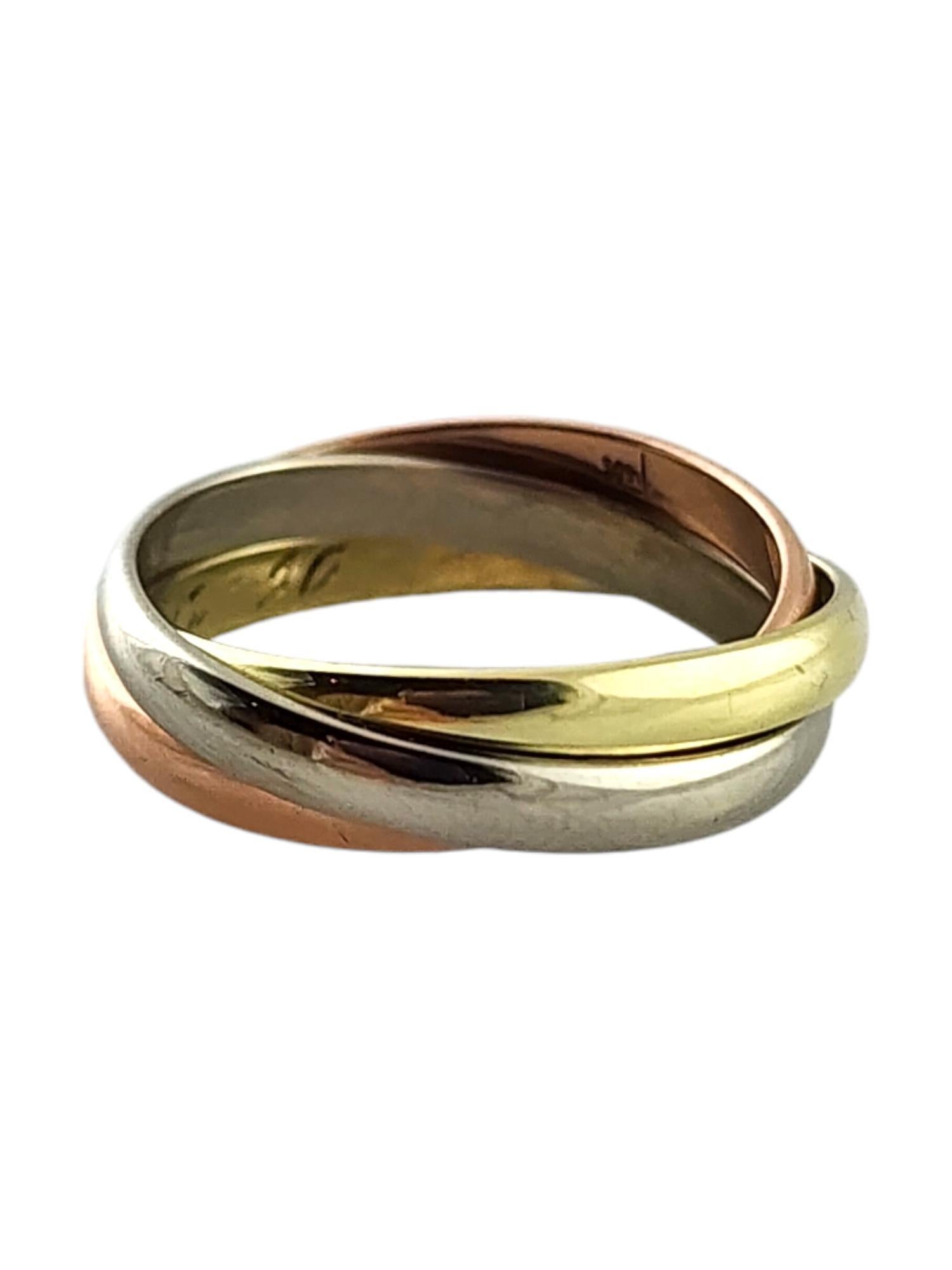 14 Karat Yellow, White, and Rose Gold Tri Color Rolling Ring Size 6.75

This beautiful tri color rolling ring was meticulously crafted from 14K gold features a yellow gold band, a rose gold band, and a white gold band!

Ring size: 6.75
Shank: