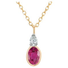 14 Karat Gelb-Weißgold Lünette Set Oval Rubin  Birne Diamant-Anhänger