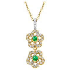 14 Karat Gelbweißgold Floraler Anhänger Halskette mit Smaragden und Diamanten