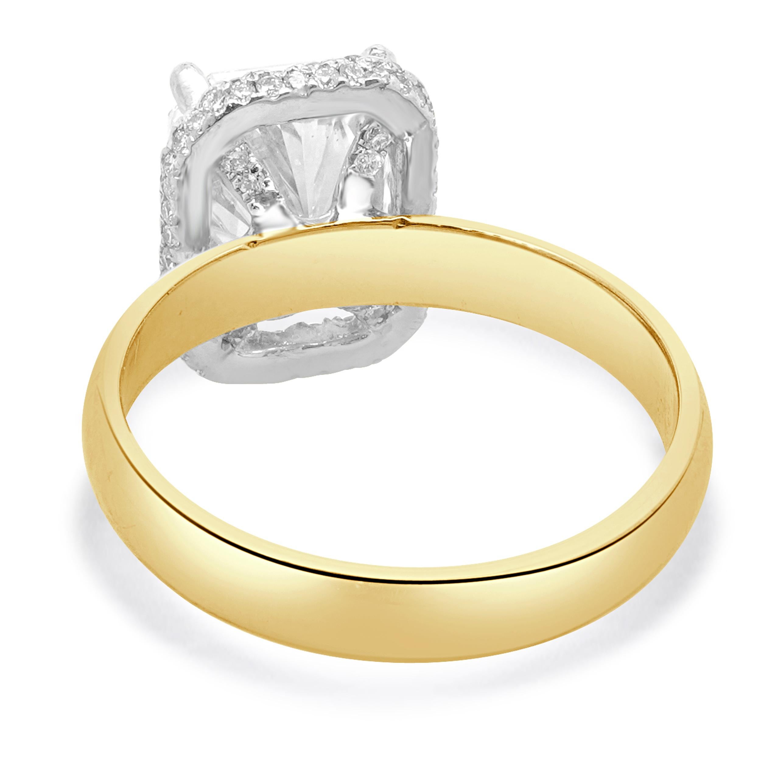 Bague de fiançailles en or jaune et blanc 14 carats avec diamant taille radiant Excellent état - En vente à Scottsdale, AZ