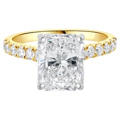 Bague de fiançailles en or jaune et blanc 14 carats avec diamant taille radiant