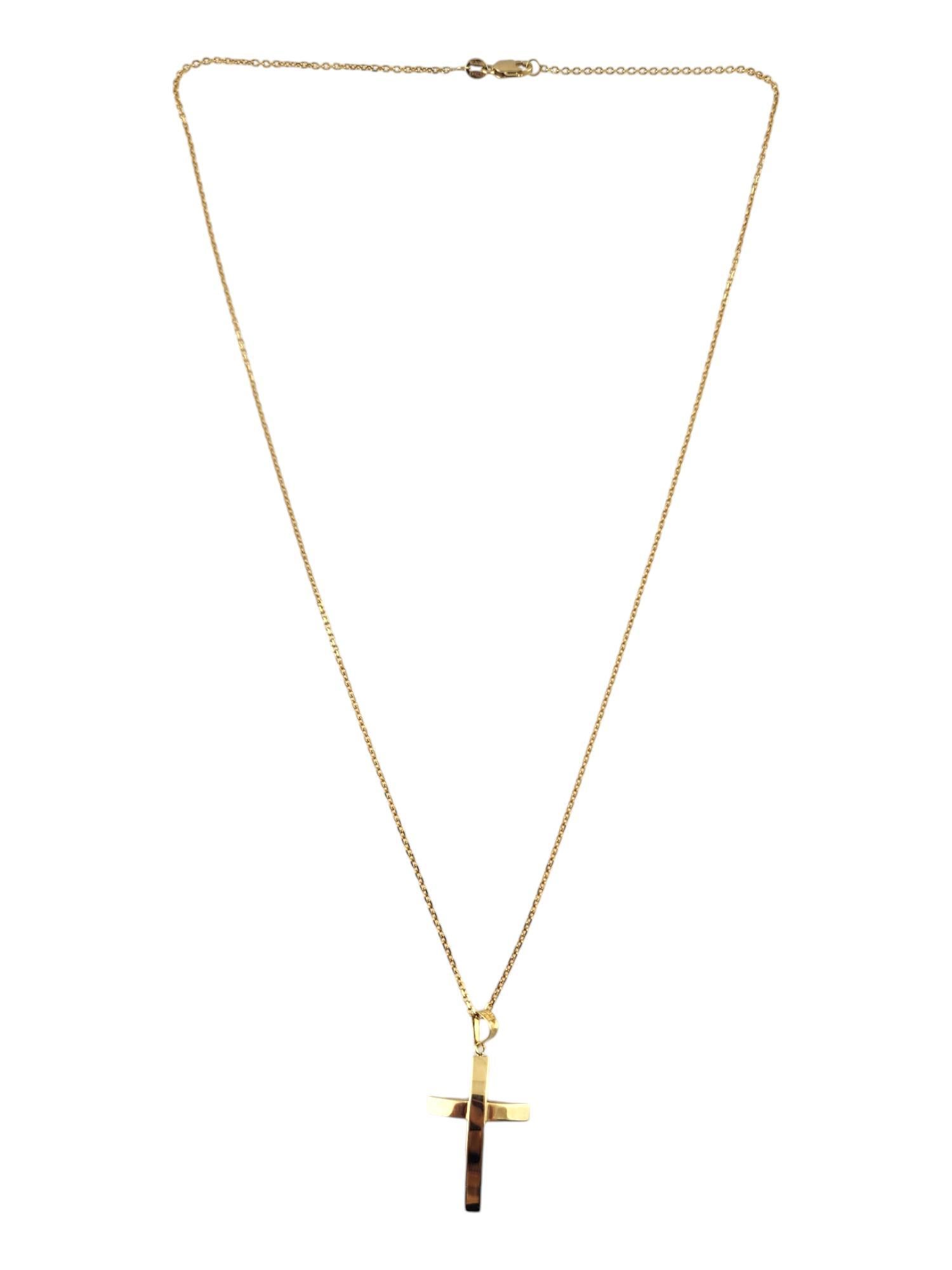 Collier à pendentif croix réversible en or jaune et blanc 14 carats

Ce magnifique collier présente un pendentif réversible en croix en or blanc et jaune 14K, associé à une chaîne en or jaune 14K !

Longueur de la chaîne : 20