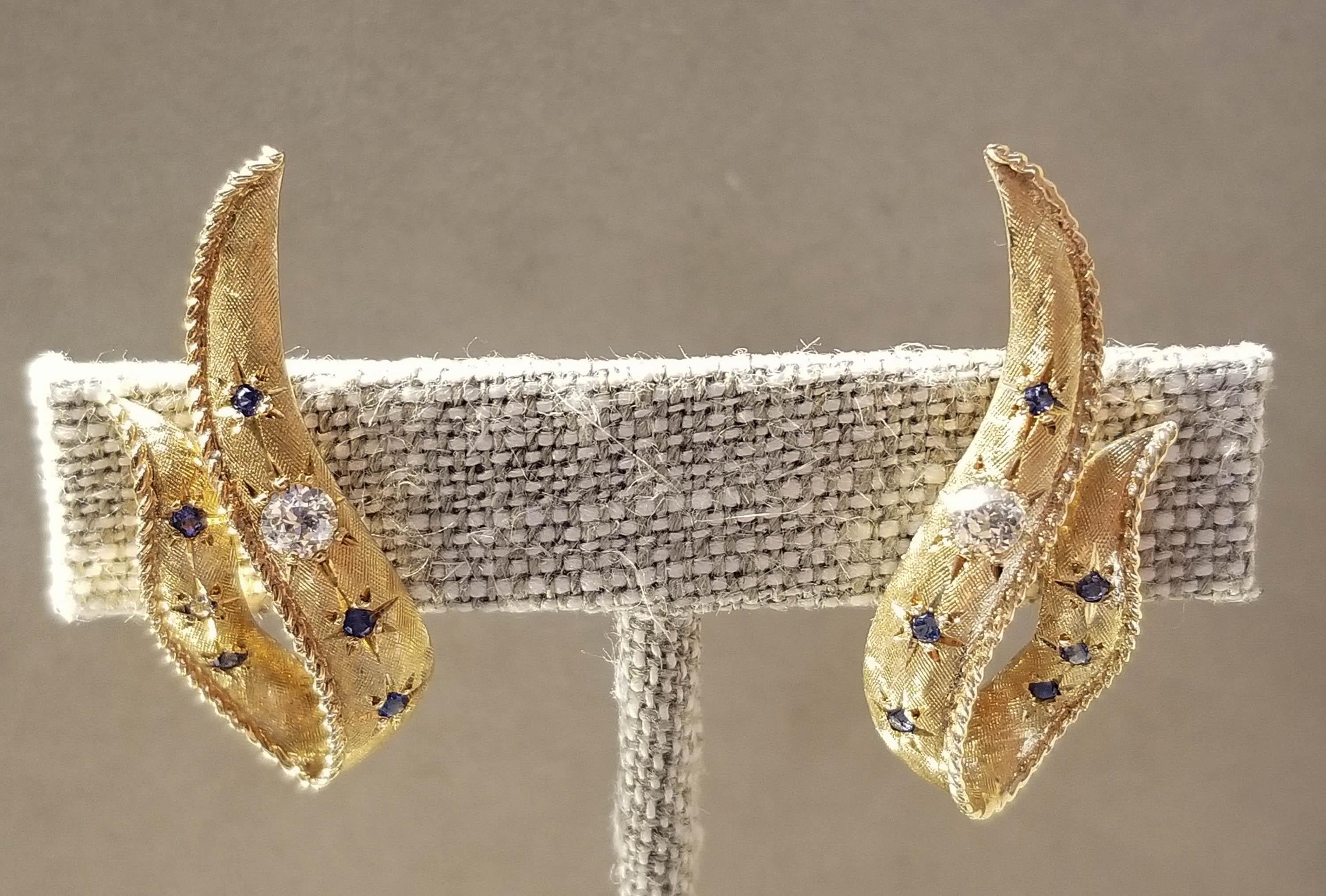 14 Karat Yg Sapphire and Diamond Earrings In Excellent Condition For Sale In Santa Fe, NM