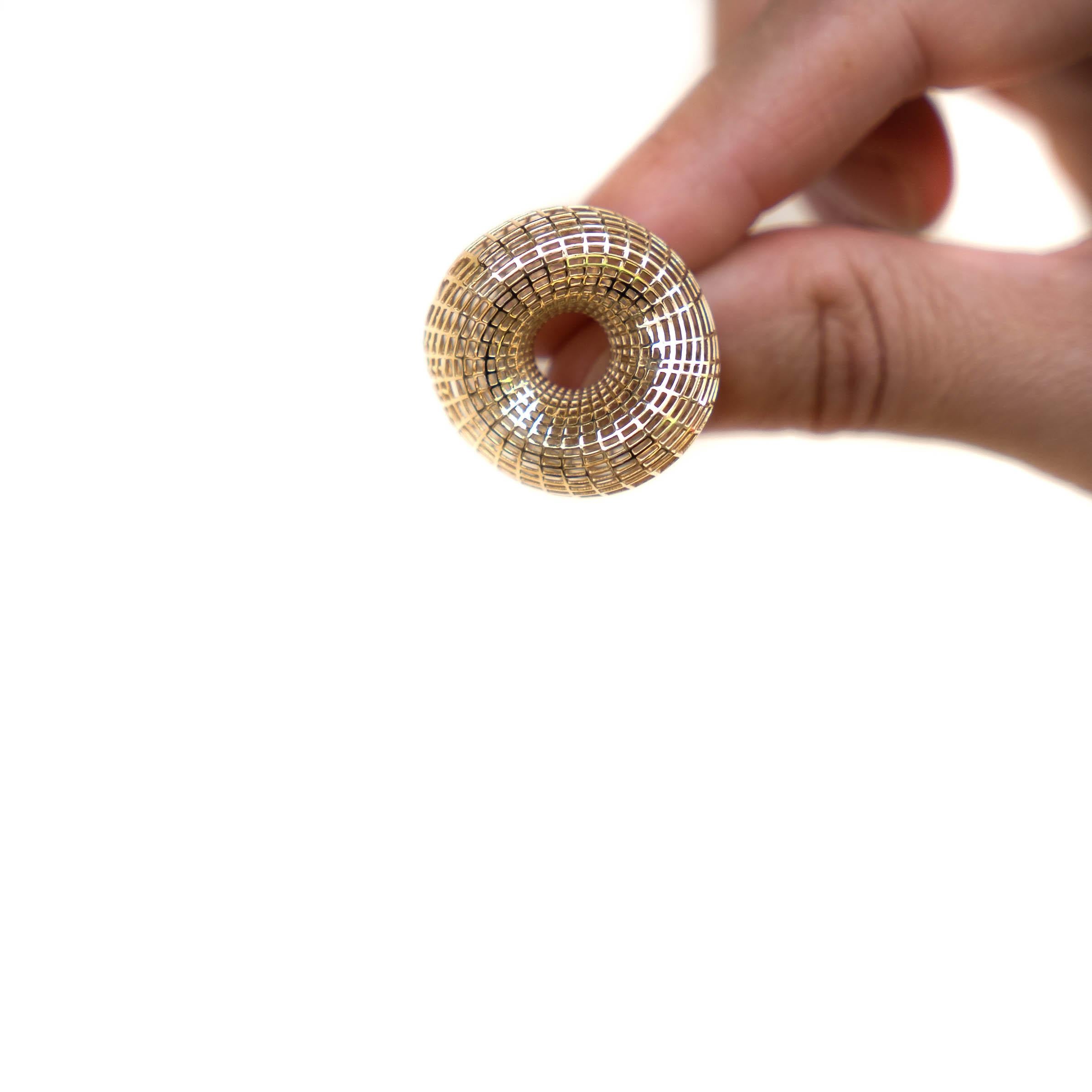 Collier et clous d'oreilles en or 14 carats, ensemble unique de perles d'eau douce et de perles en vente 3