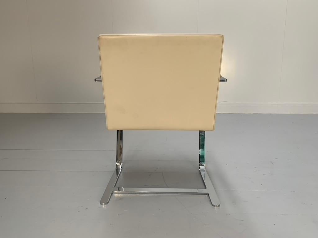 14 Knoll Studio „Brno Flat Bar“ Sessel - in Chrom und elfenbeinfarbenem Leder im Angebot 4