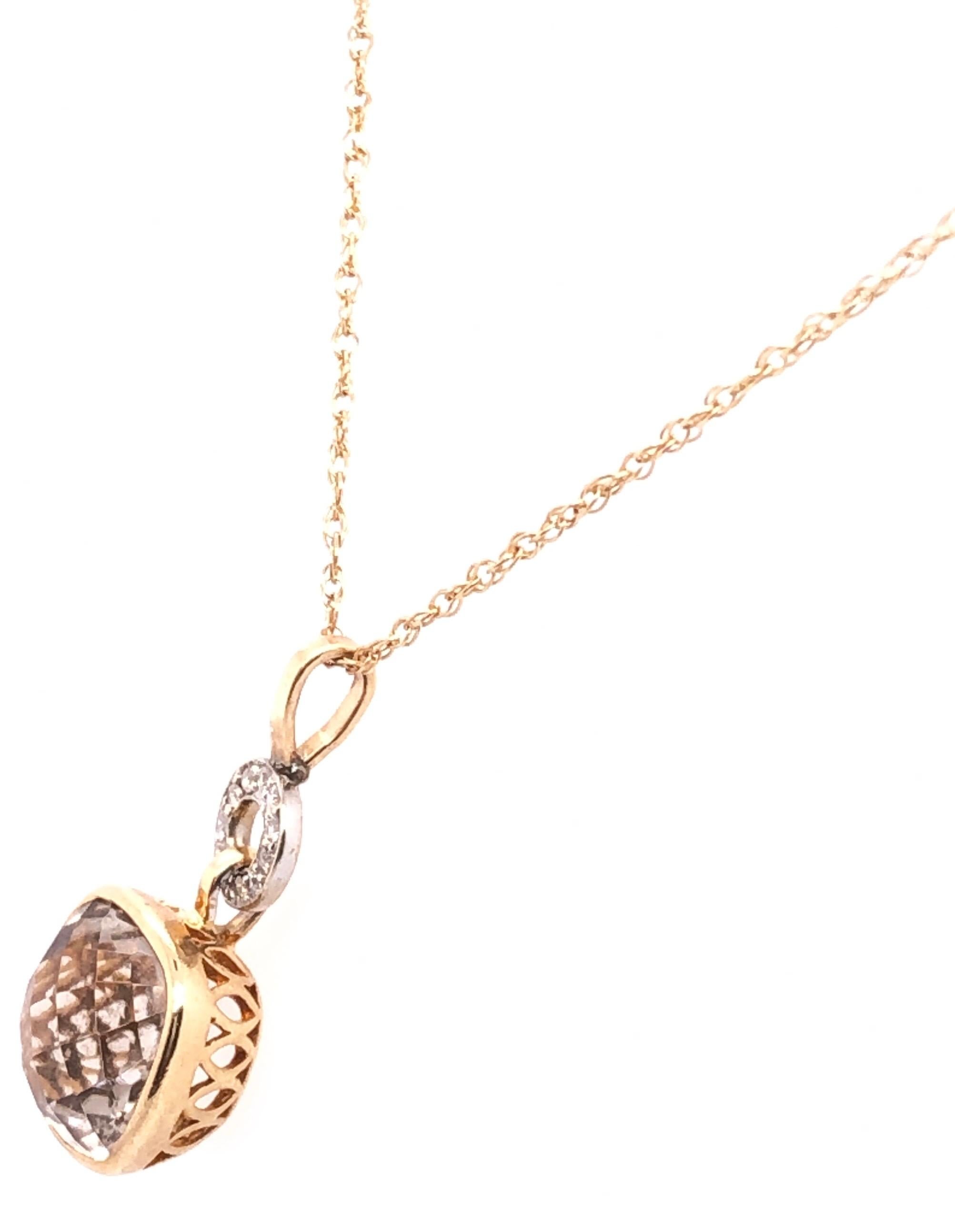 14 Karat Gold Halskette mit rundem Saphir und Diamant-Anhänger (Rundschliff) im Angebot