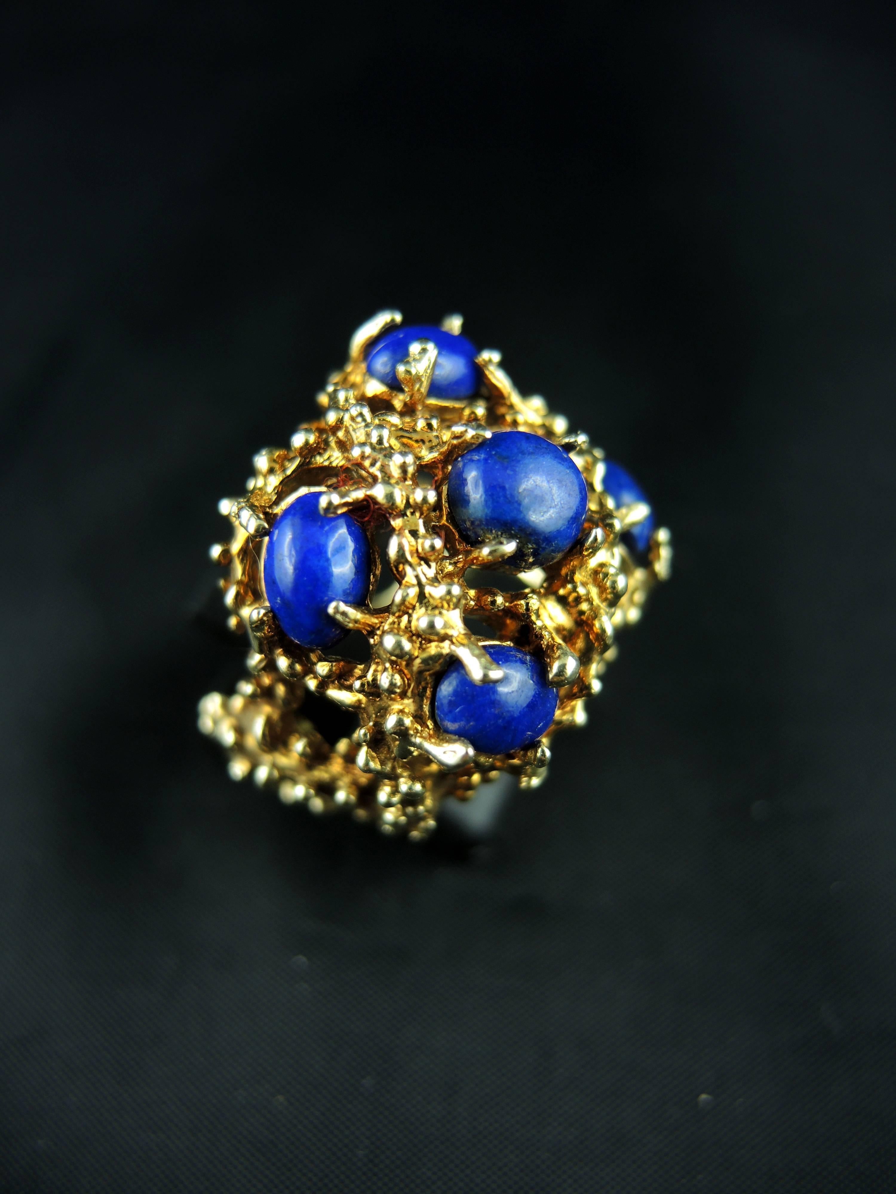 Women's 14 Karat Gold Cocktail Ring Set with Lapis Lazuli, circa 1970