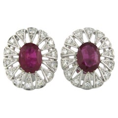 Boucles d'oreilles en or 14 carats avec rubis jusqu'à 2,90 carats et diamant taille unique jusqu'à 0,48 carat