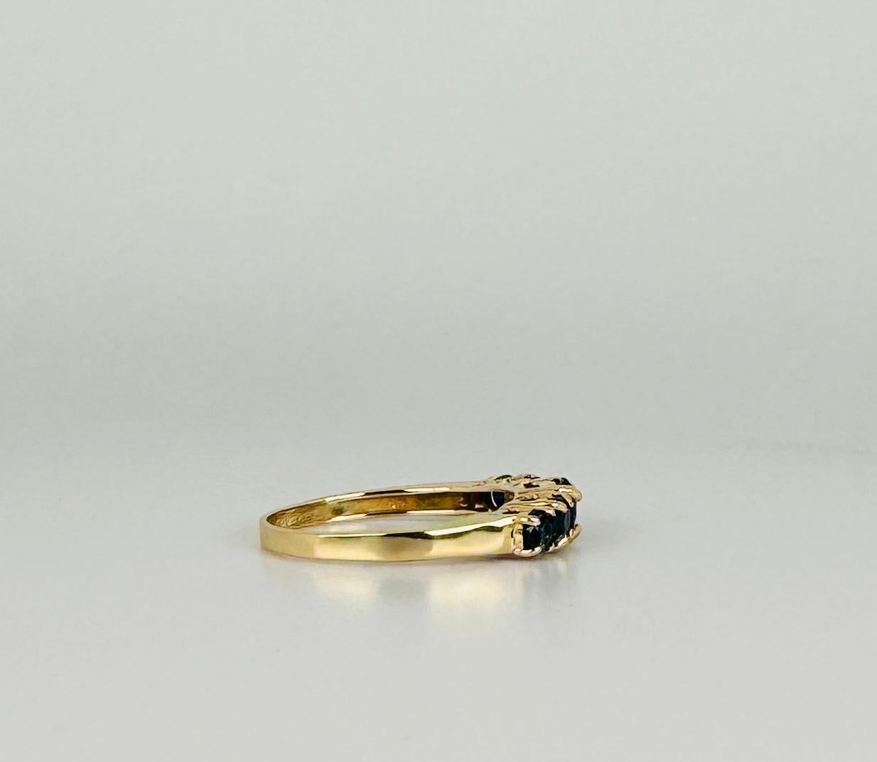 14k Yellow Gold Ring Five round-Cut Dark Blue Sapphires of about 0.95 carat 4