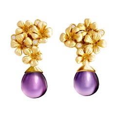 Yellow Gold Flowers Contemporary Clip-On Earrings with Diamonds and Amethyst