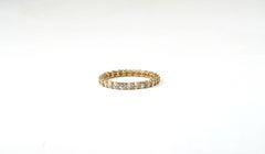 Anillo de Oro de 14 Kt con Diamantes