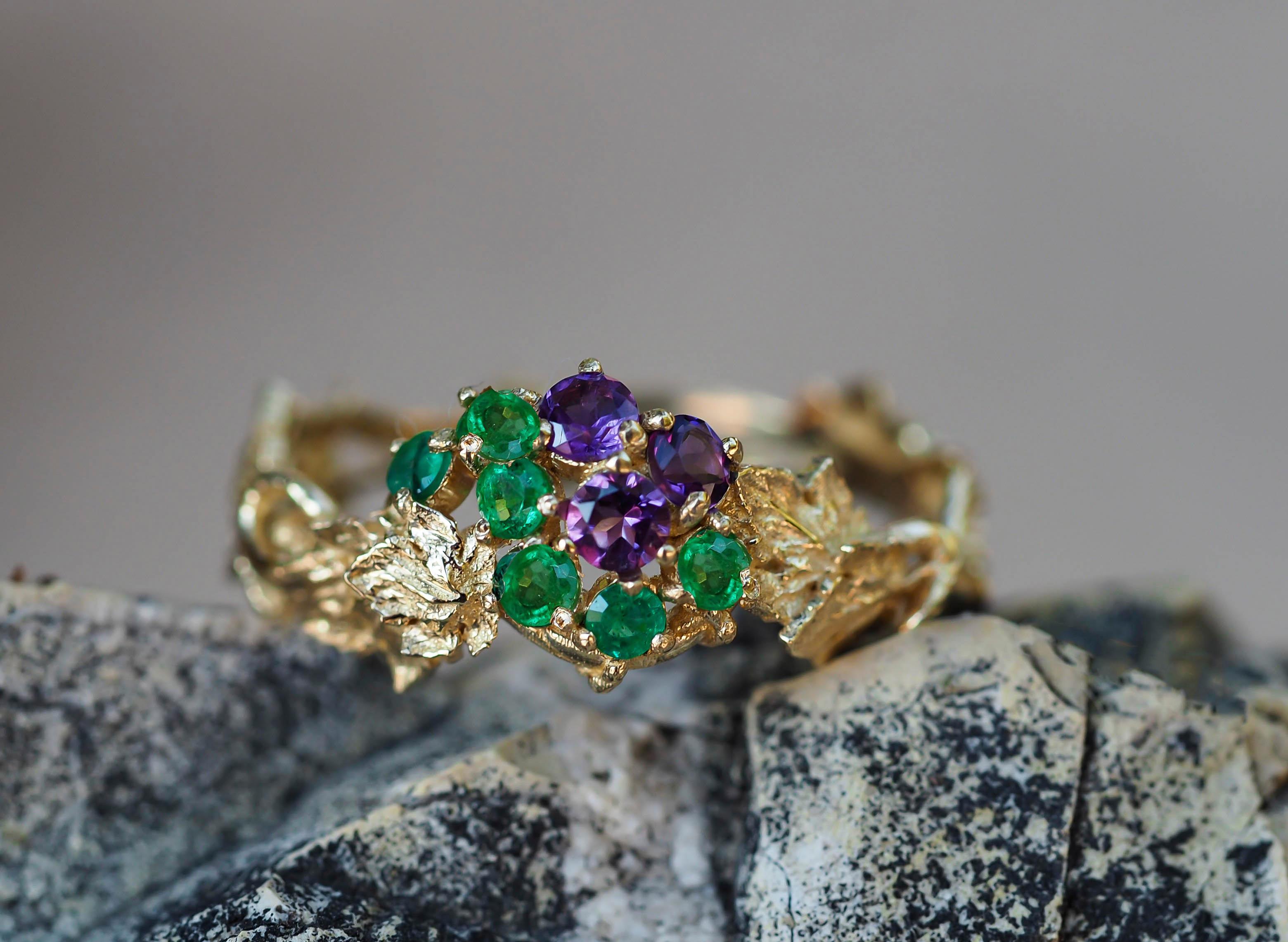 For Sale:  Amethysts and Emeralds 14k gold ring. Grape gold ring 7