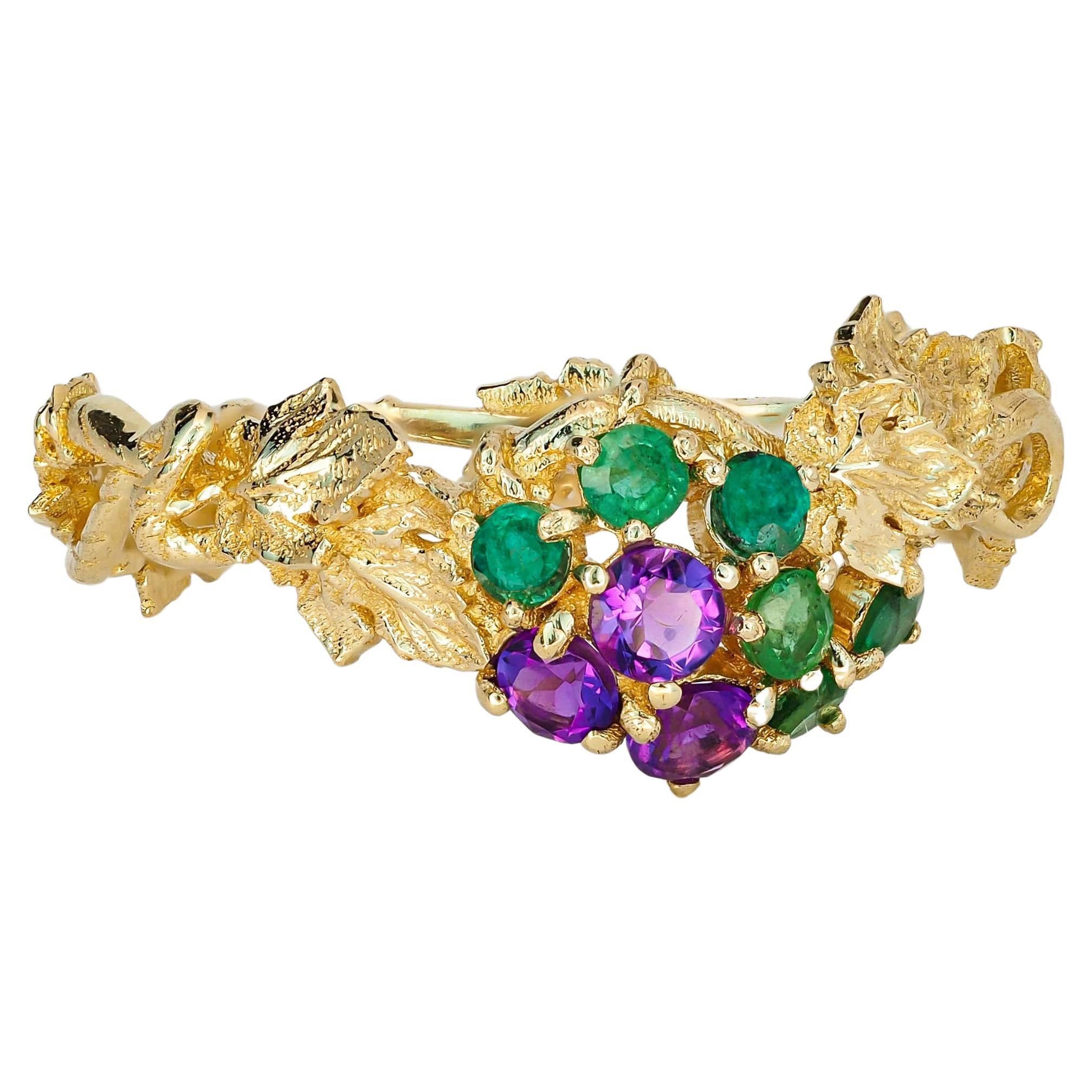 14 Kt Gold Ring with Natural Amethysts and Emeralds