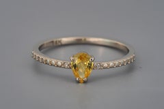 Yellow orange sapphire 14k gold ring