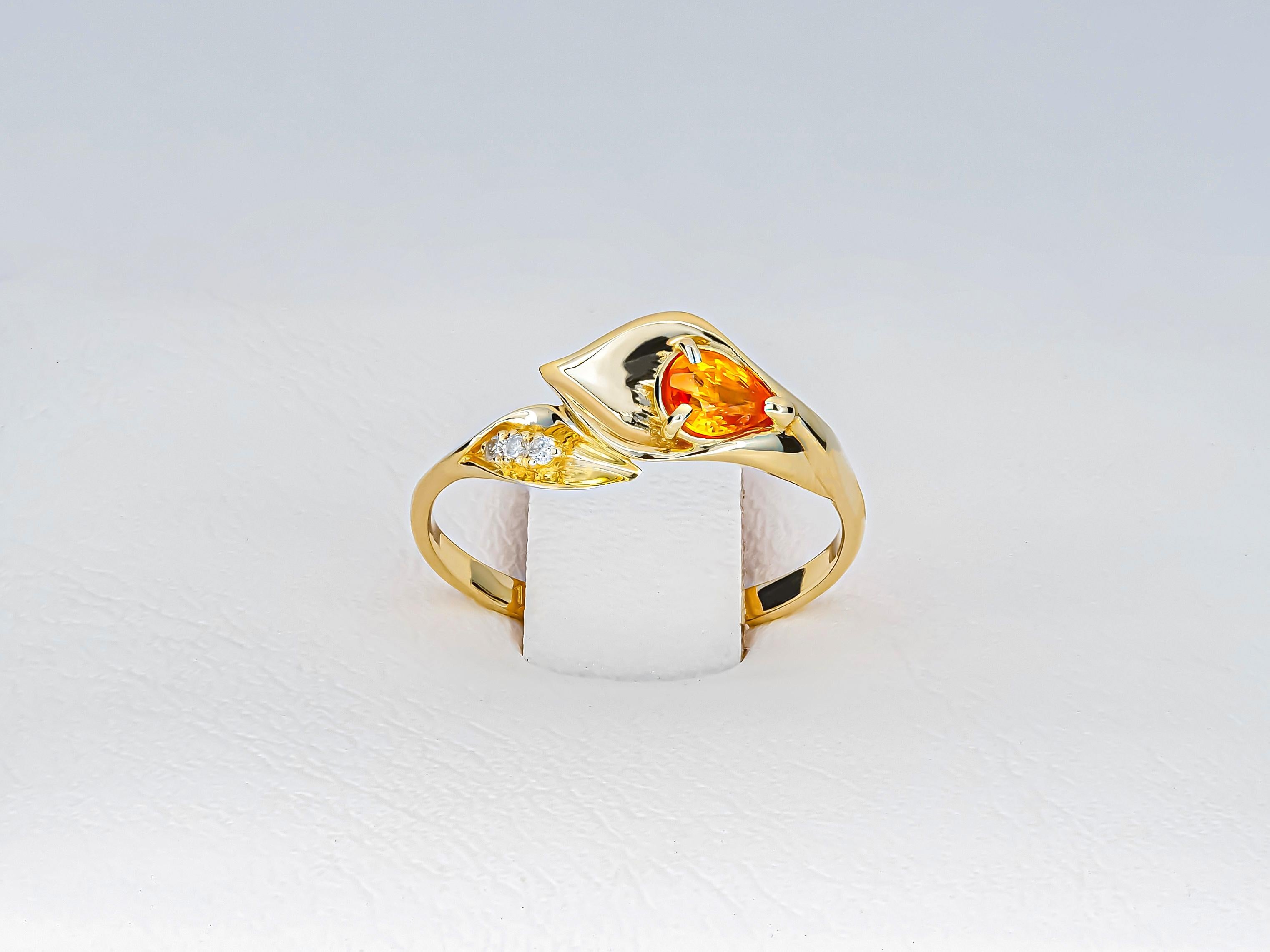 14 Kt Gold Ring with Sapphire and Diamonds, Lily Calla Gold Ring For Sale 1