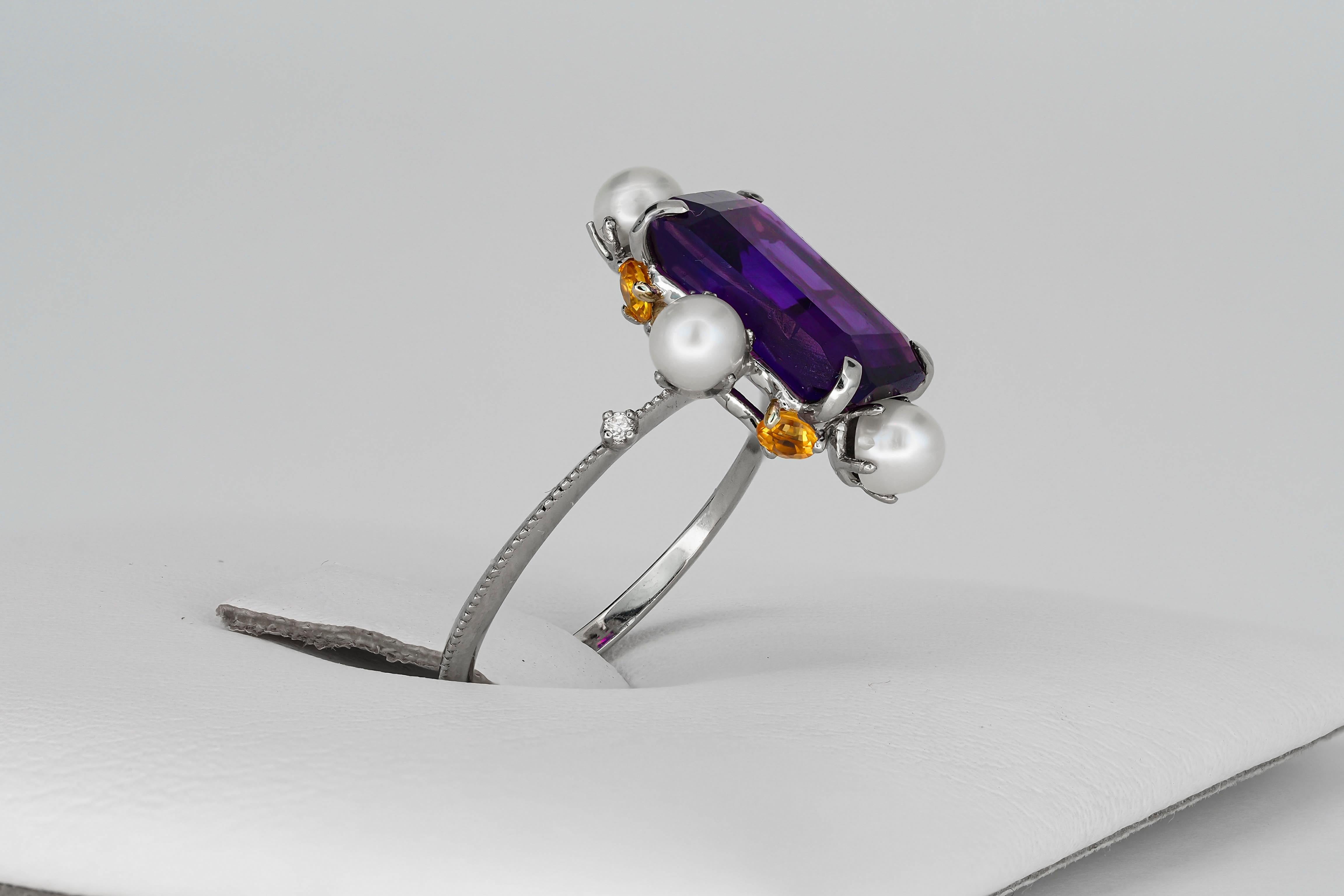 For Sale:  Amethyst ring in 14k gold.  10